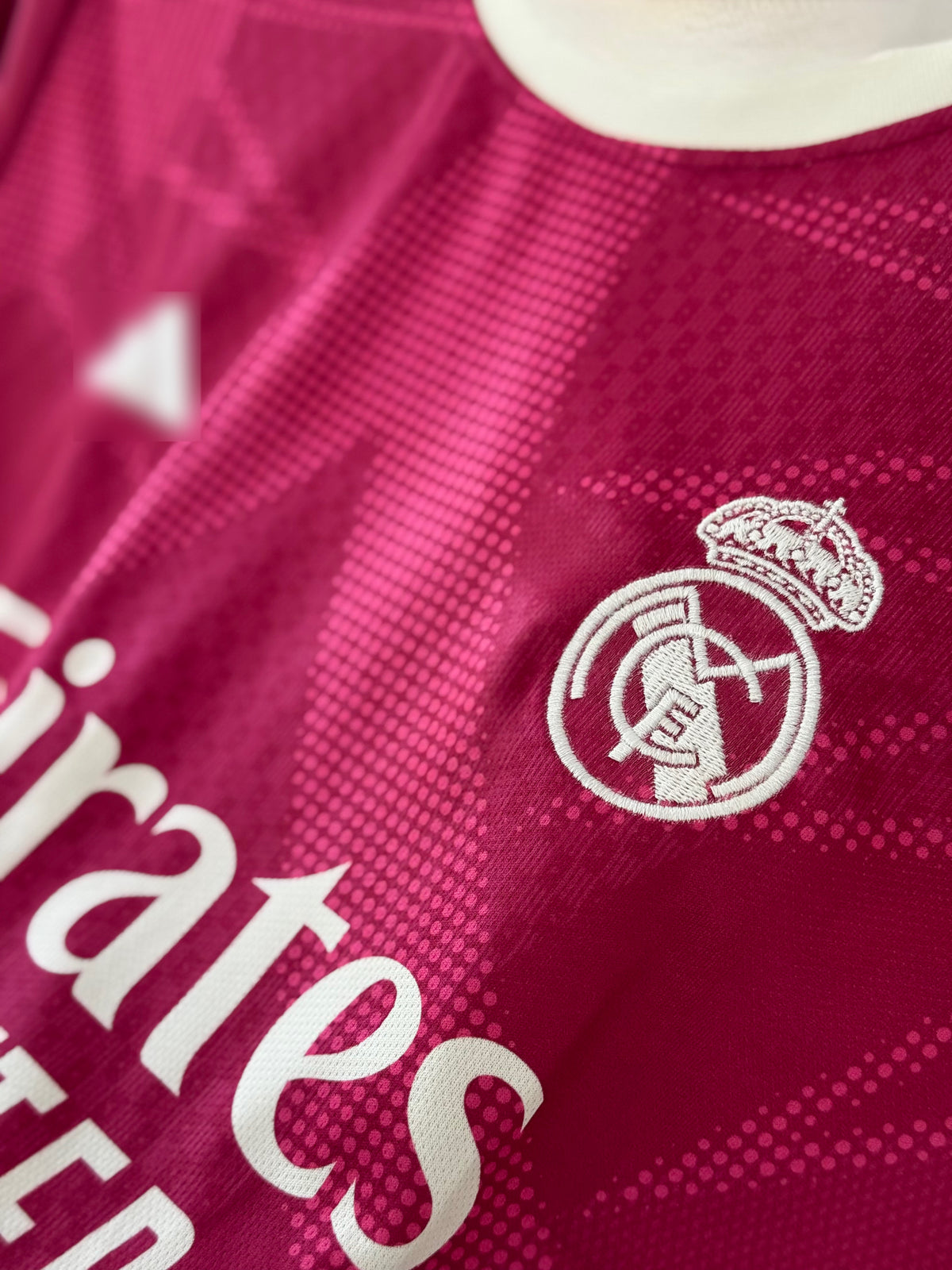 Real Madrid 2026/27 Third Kit — Bellingham Edition (round neck)