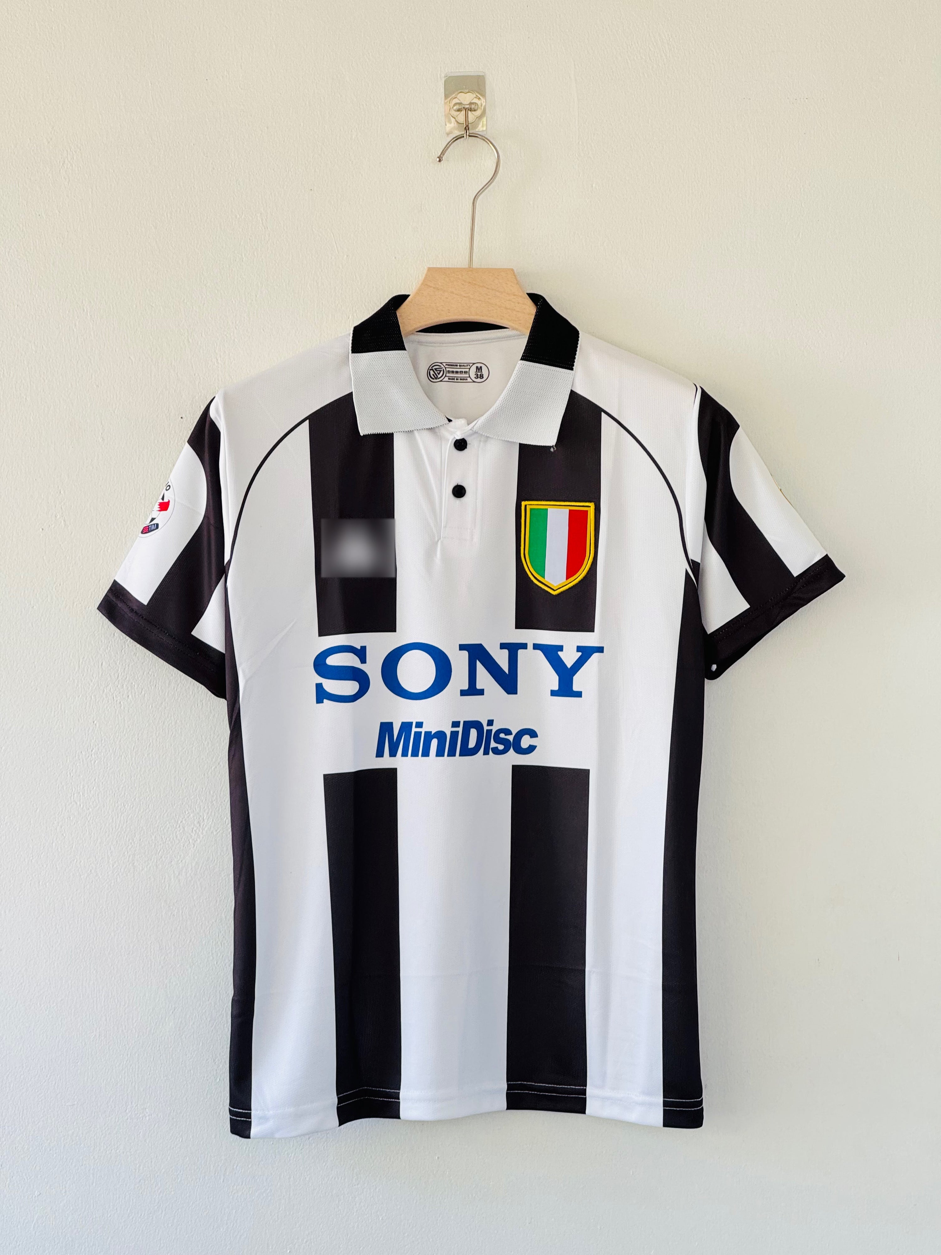 Bianconeri Tradition — Juventus 1997/98 Home Jersey