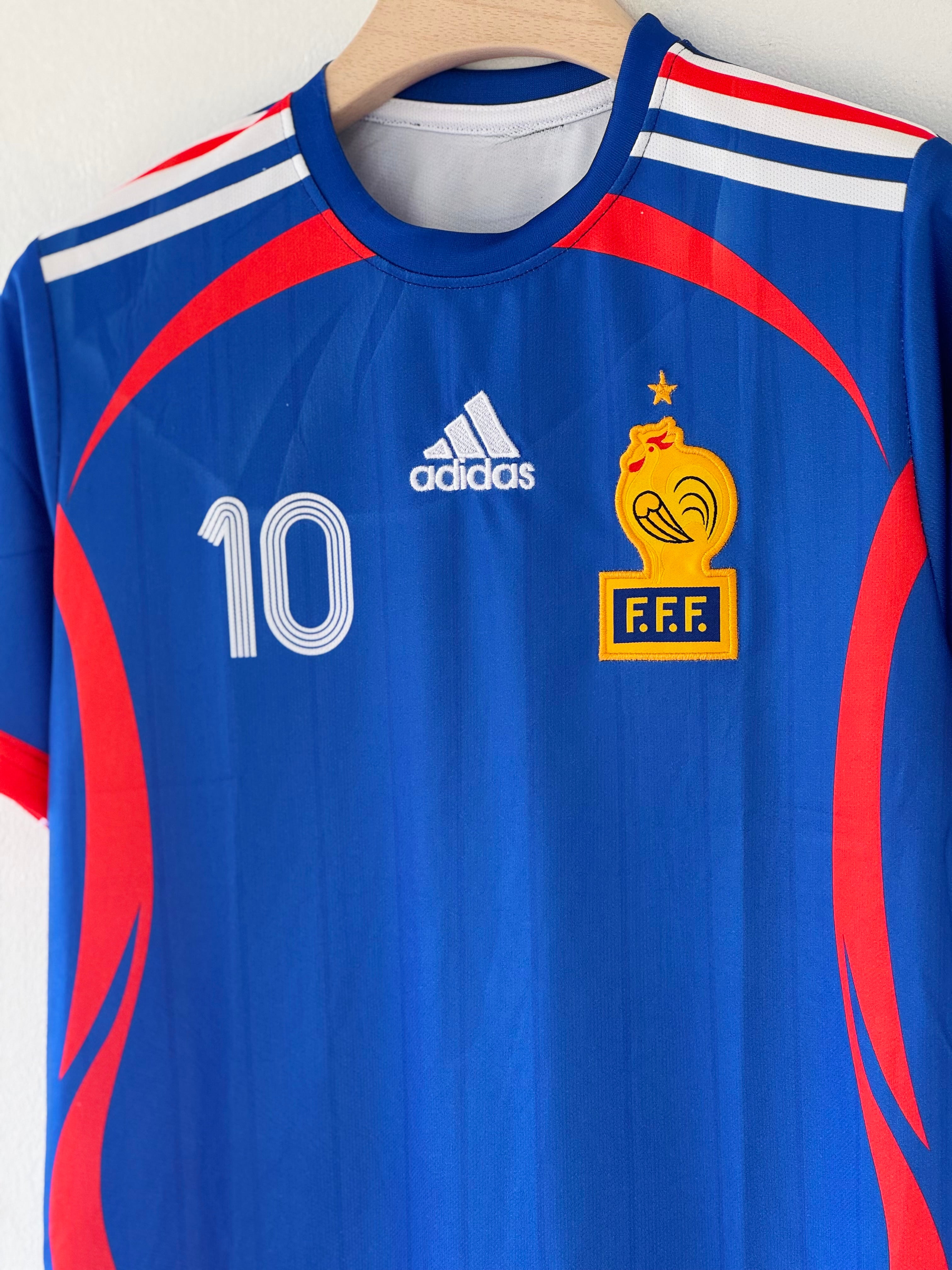 A Final Chapter in Style – France 2006 Home Retro Kit