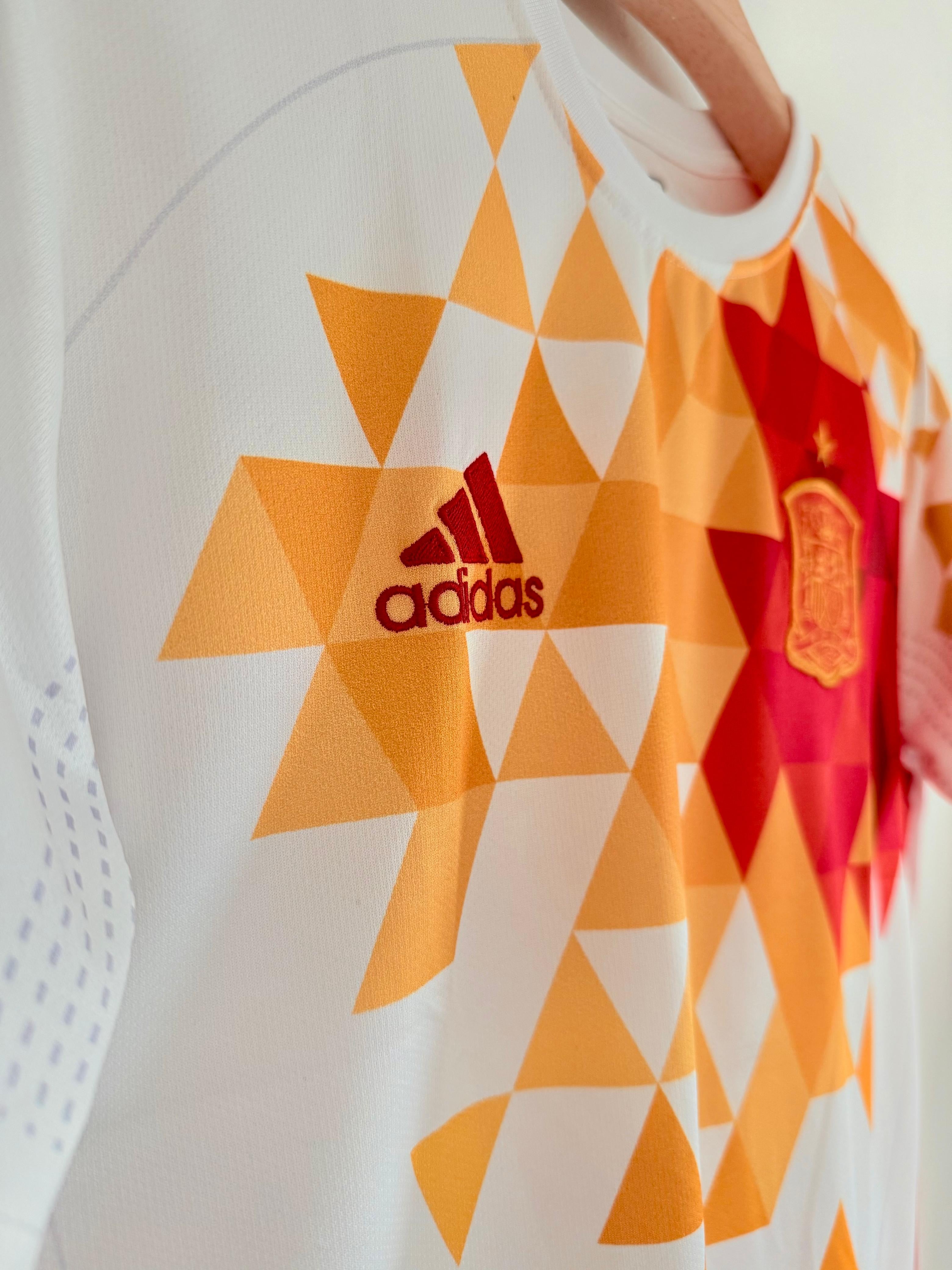 La Roja in White – Spain 2016/17 Away Kit