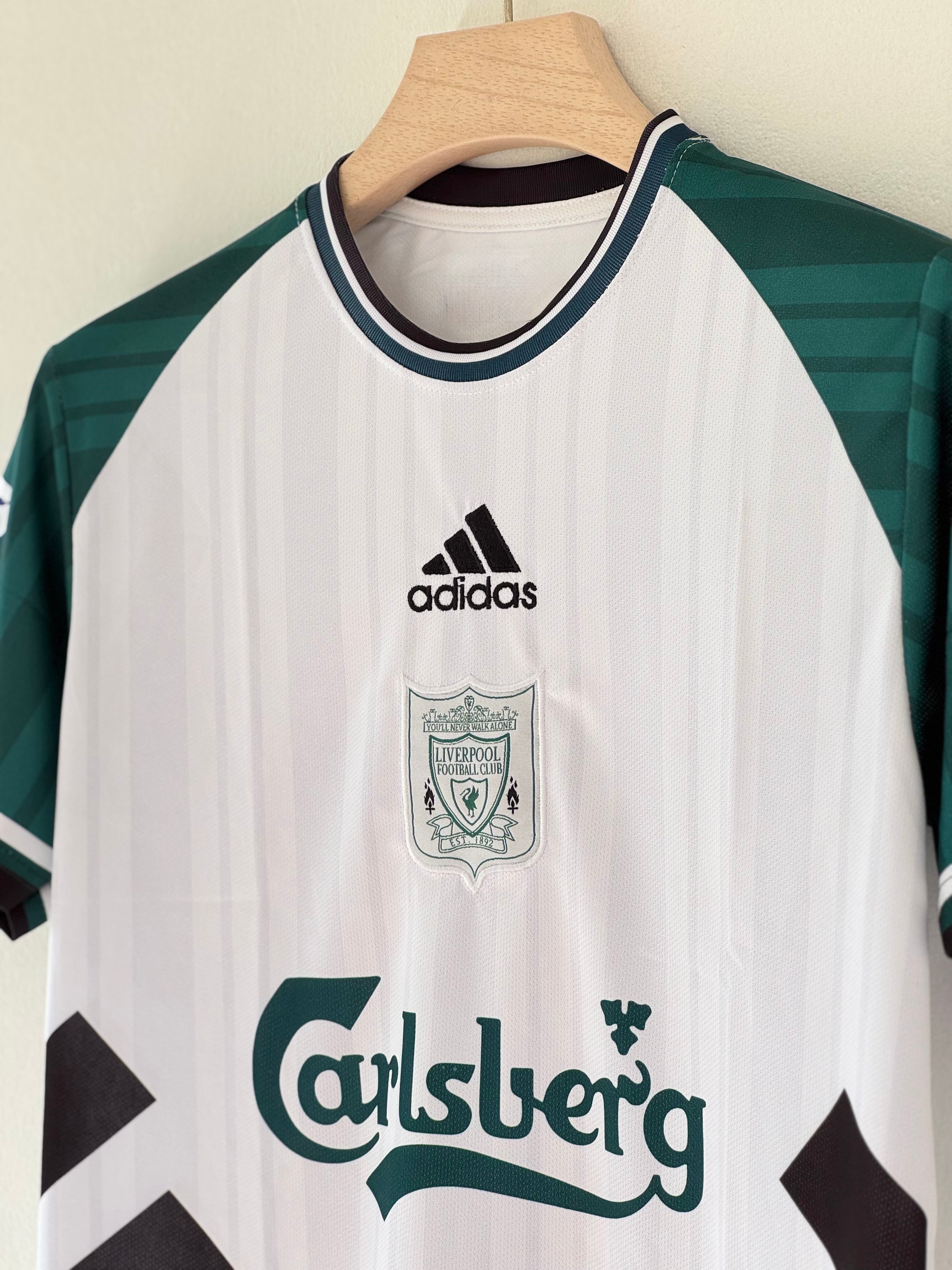 The Retro Revival – Liverpool 1993/95 Away Kit