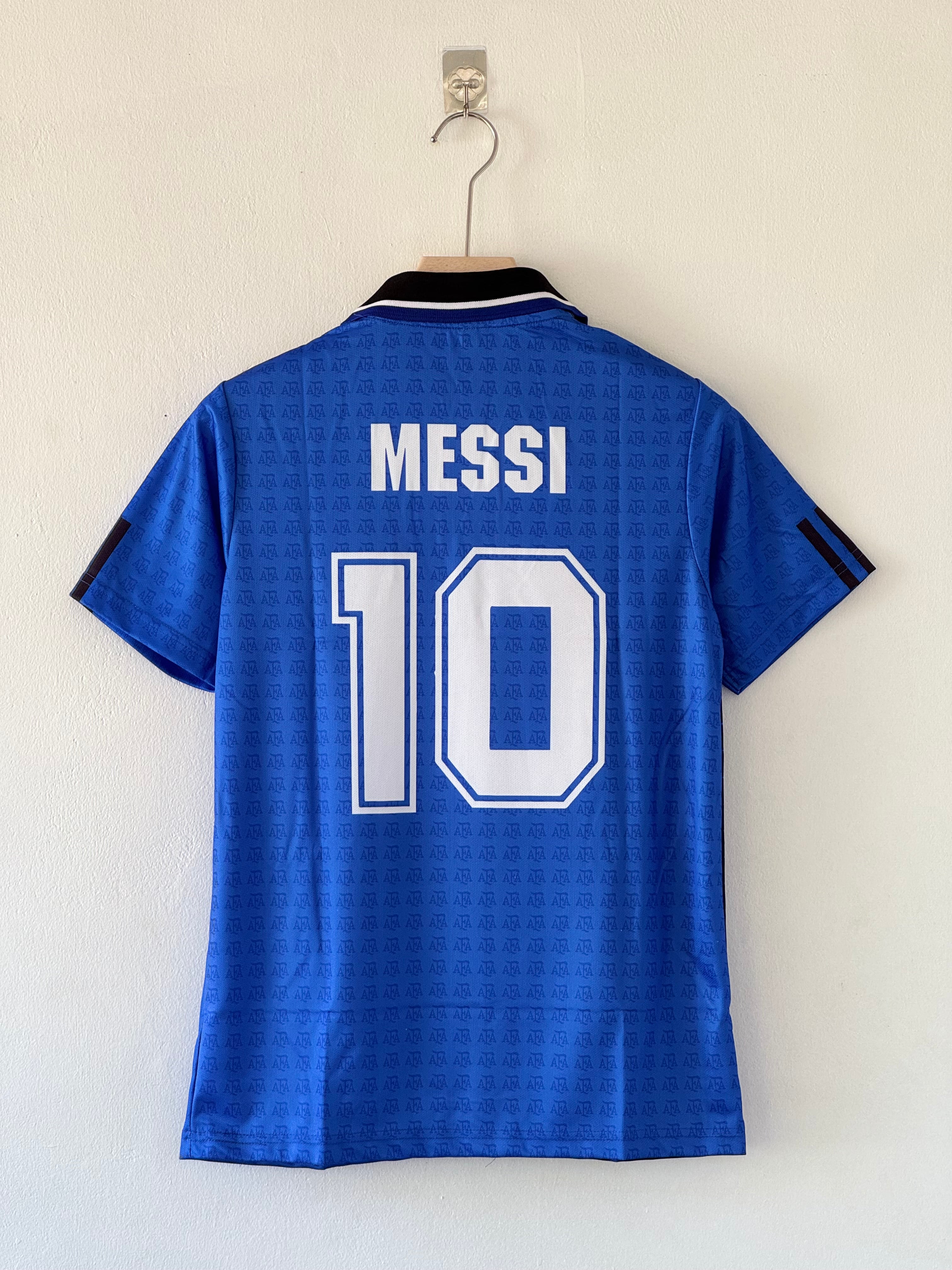 Legacy Rewritten – Argentina 1994 Away Jersey (Messi Edition)