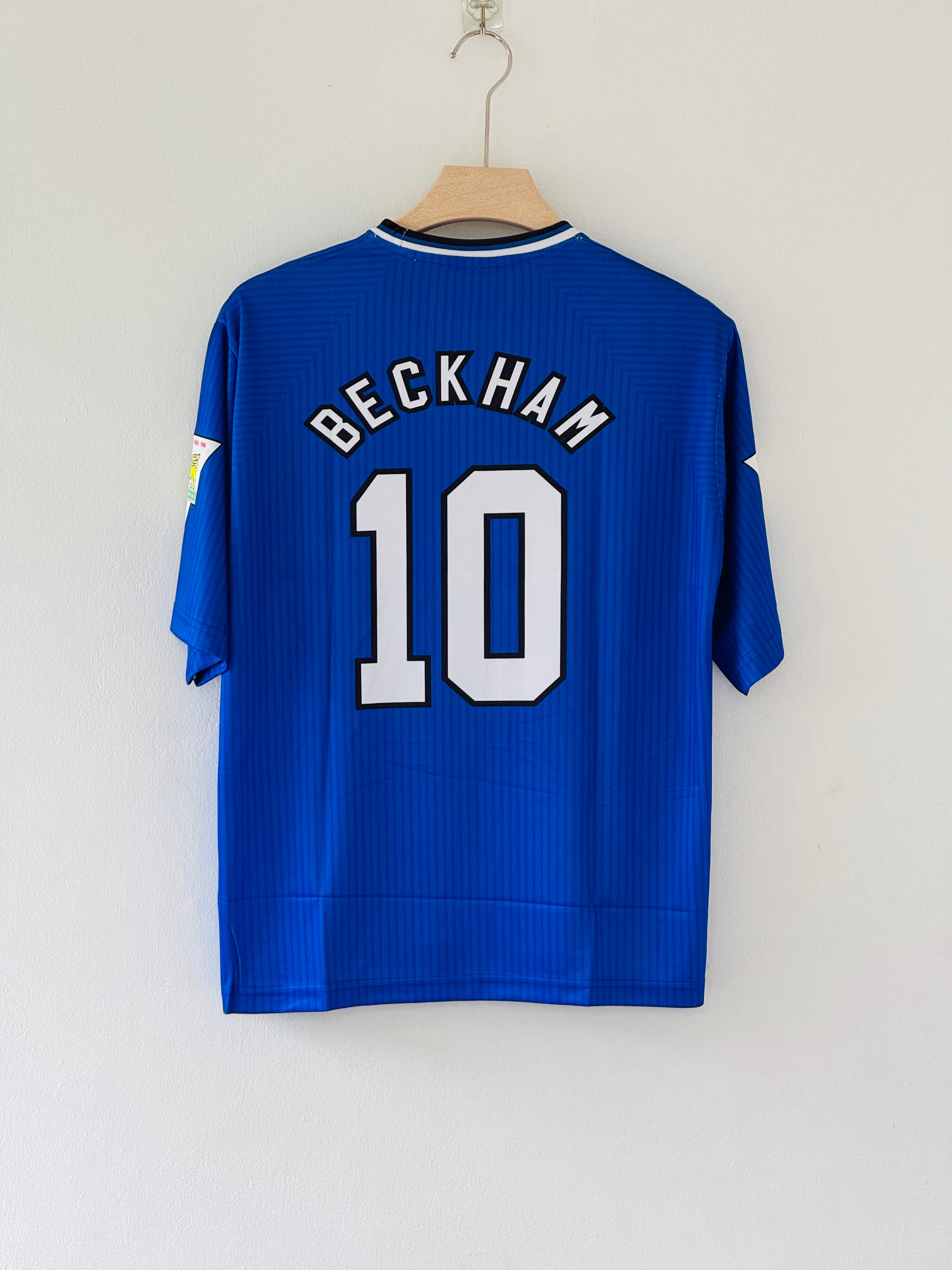 Sharp Style, Golden Era – Manchester United 1996–98 Third Kit, Five Sleeve Edition