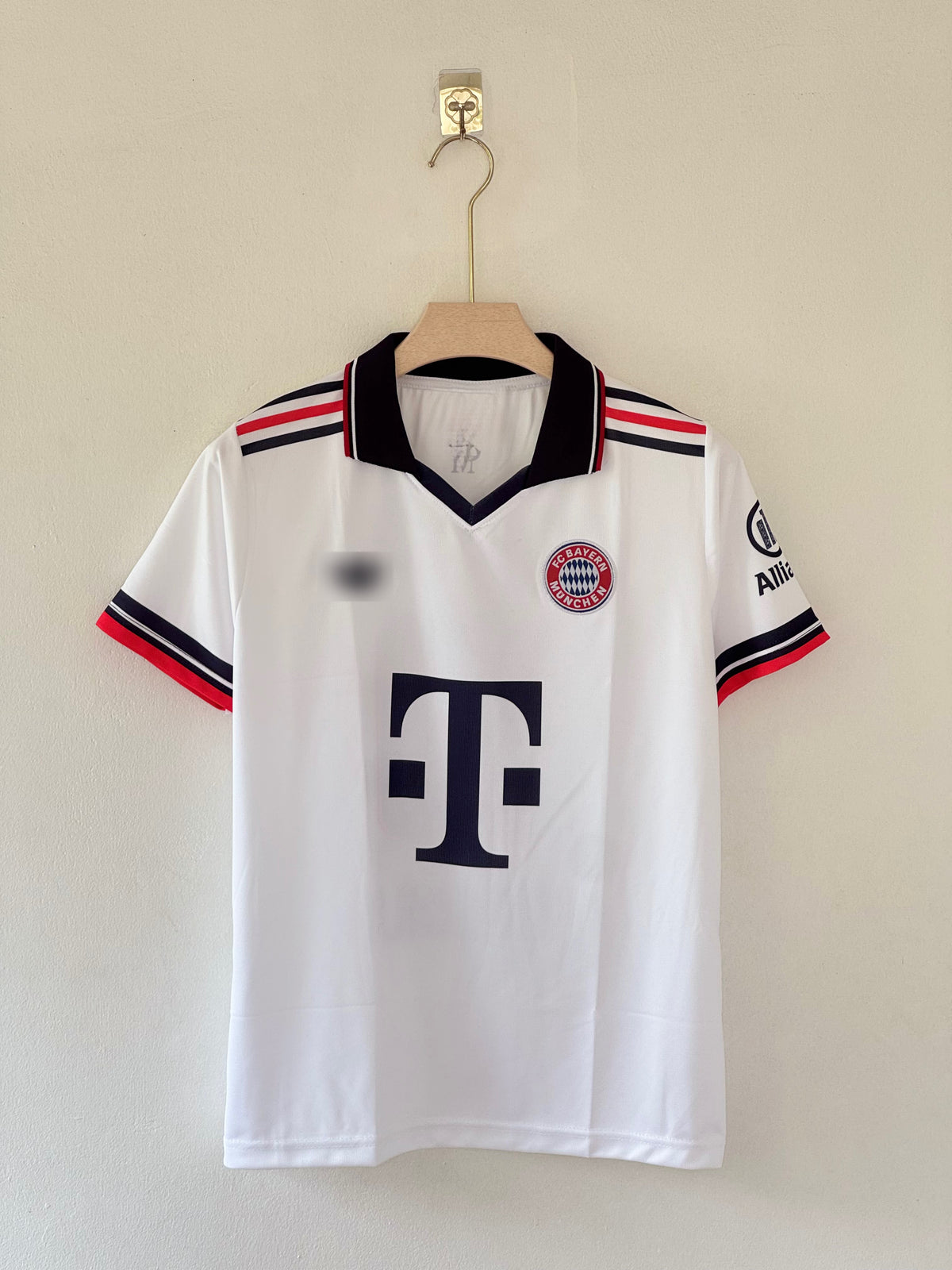 Bayern München 2026/27 Away Jersey