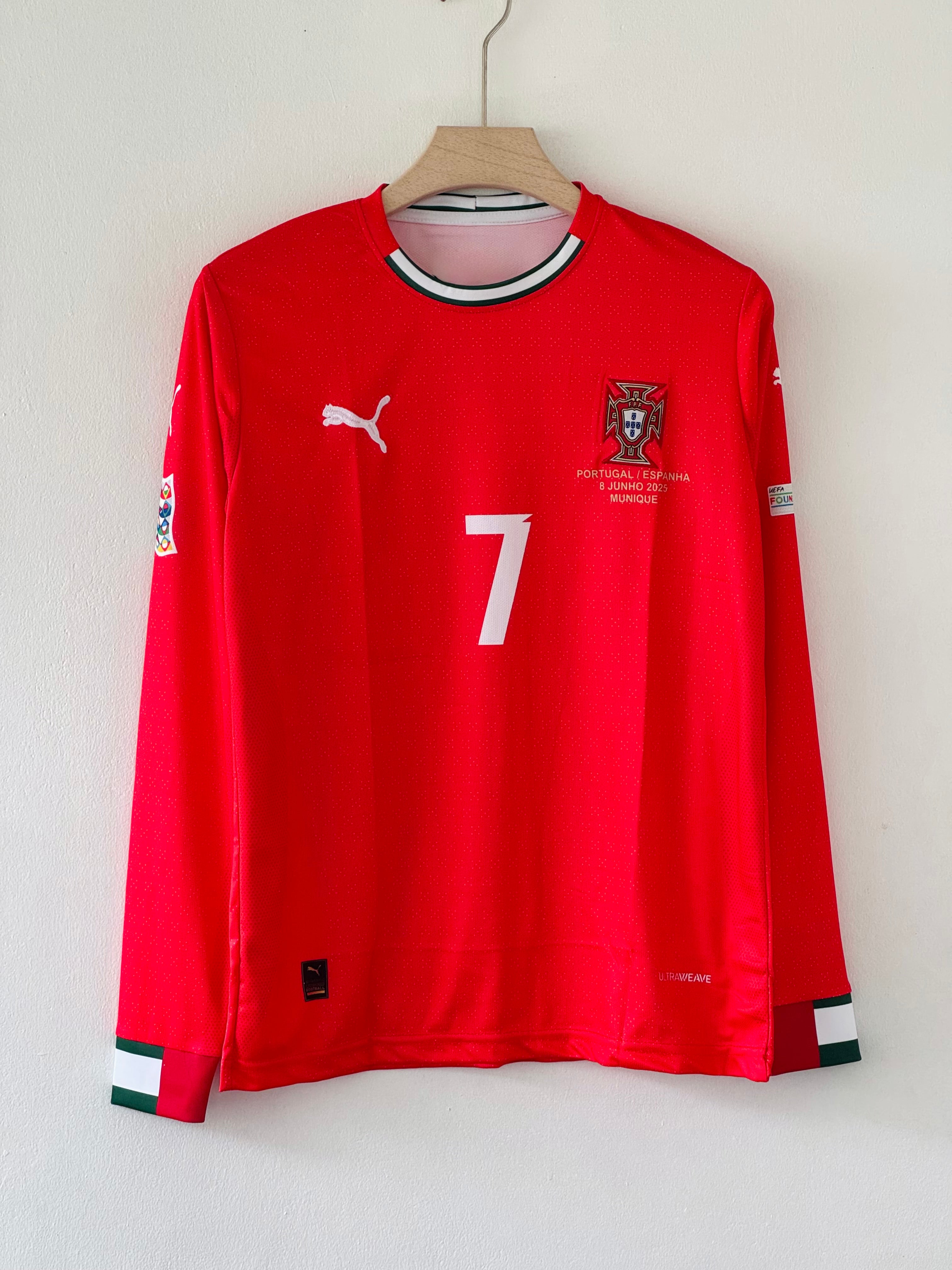 Legend Lives On – 2025/26 Portugal Home Kit, Ronaldo Full Sleeve Edition