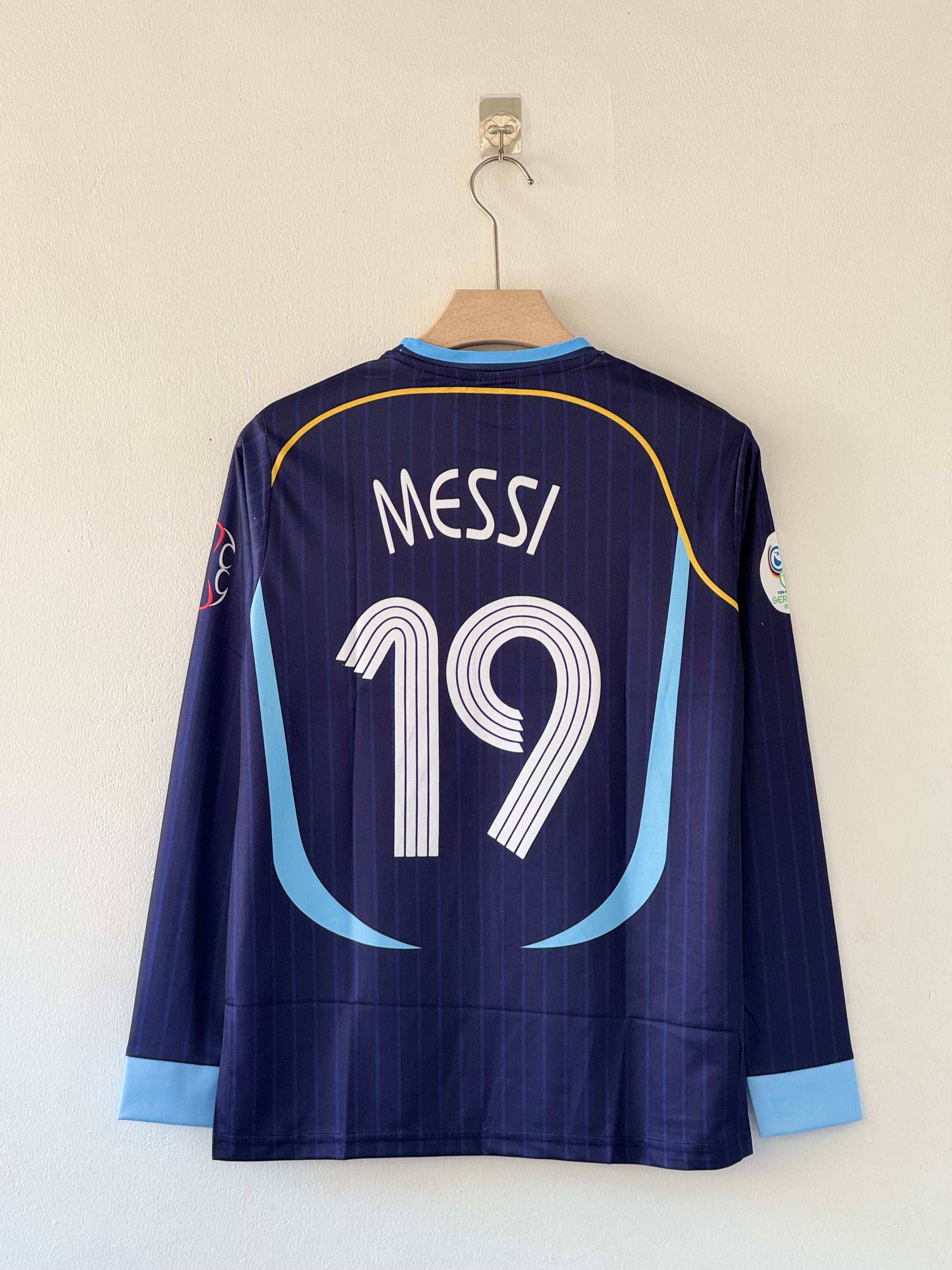 Argentina 2006 worldcup full sleeve messi edition retro jersey