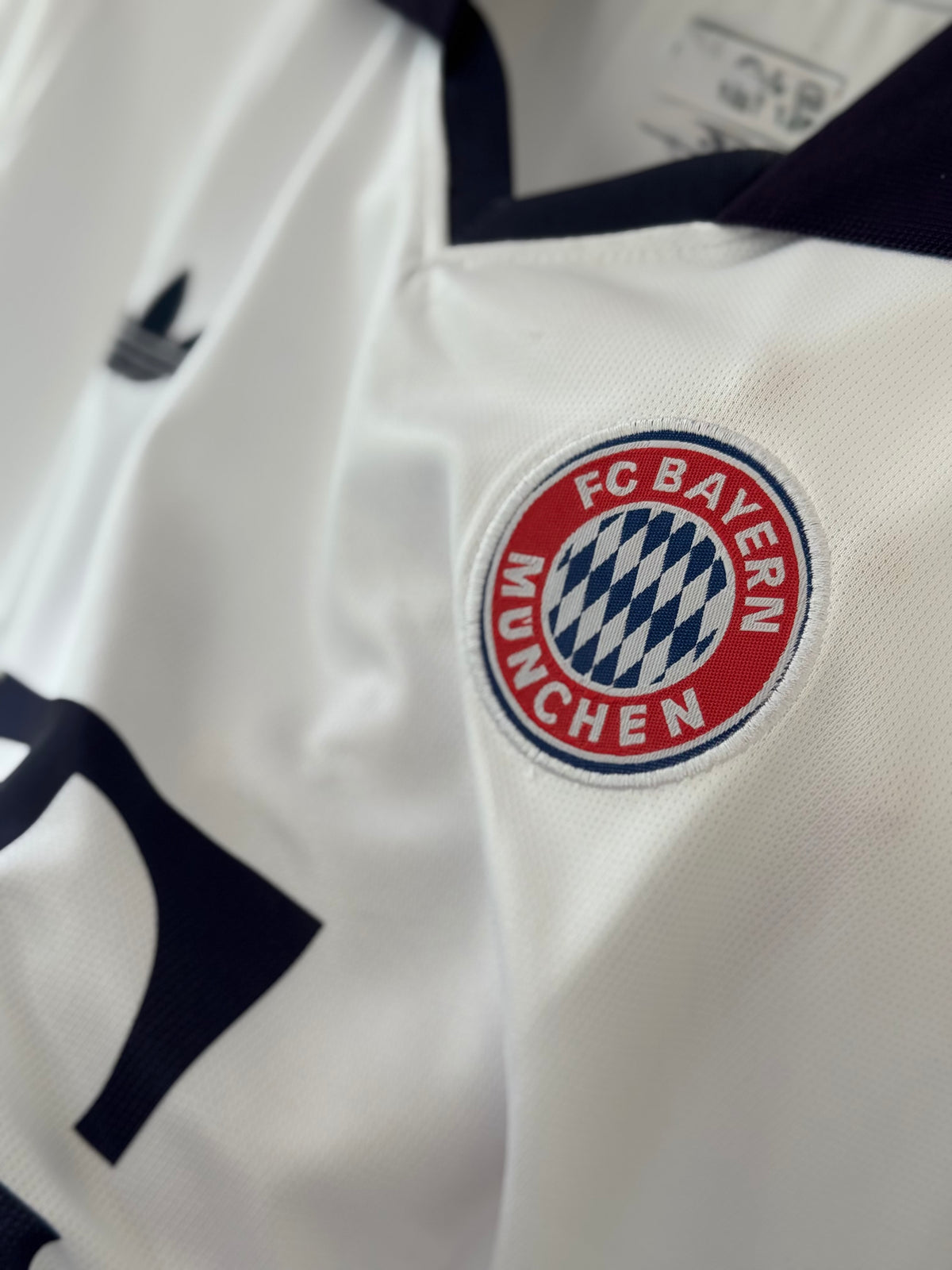 Bayern München 2026/27 Away Jersey