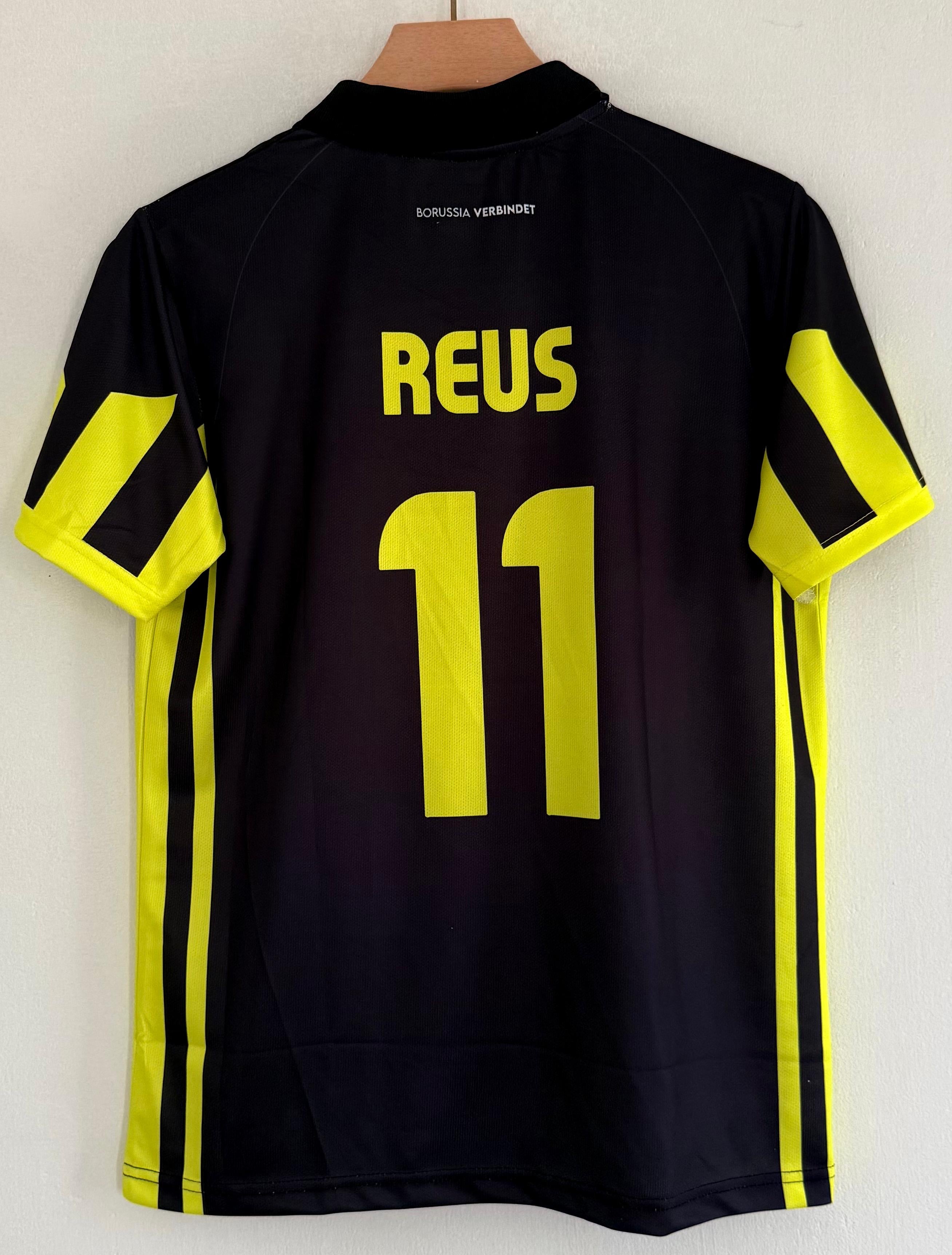 Champions of Europe – Borussia Dortmund 1996/97 Away Kit