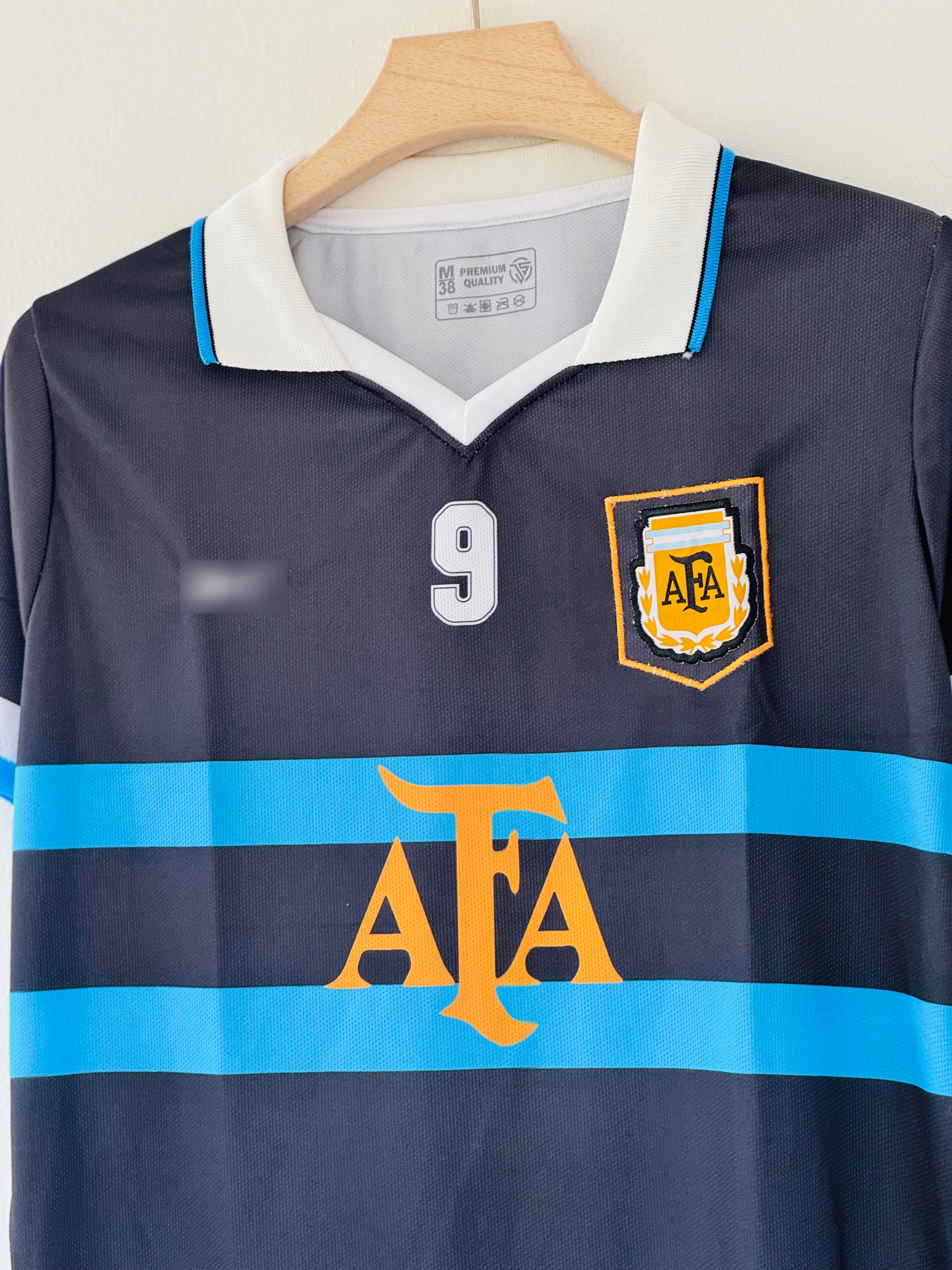 Albiceleste Away Classic — Argentina 1999 Away Jersey (Reebok Vintage)