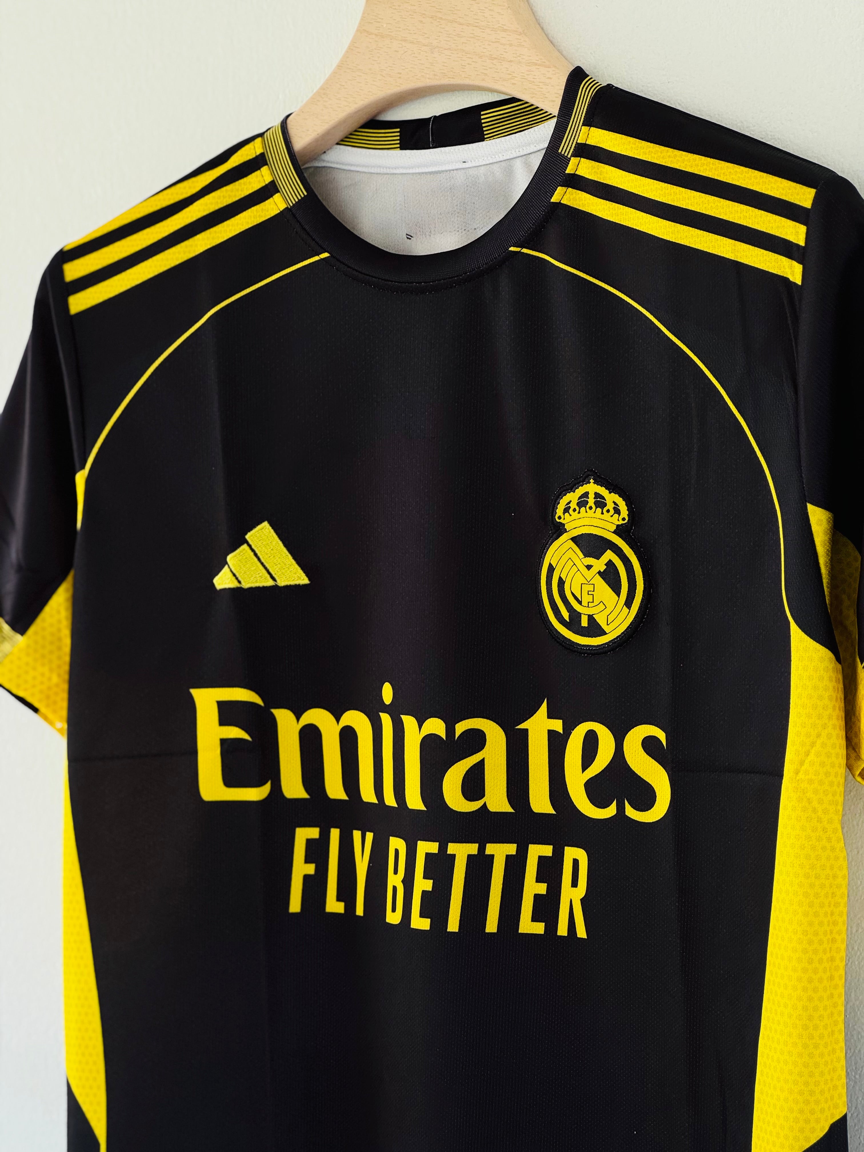Black. Yellow. Bravo Blanco. – Real Madrid 2025/26 Special Edition Jersey