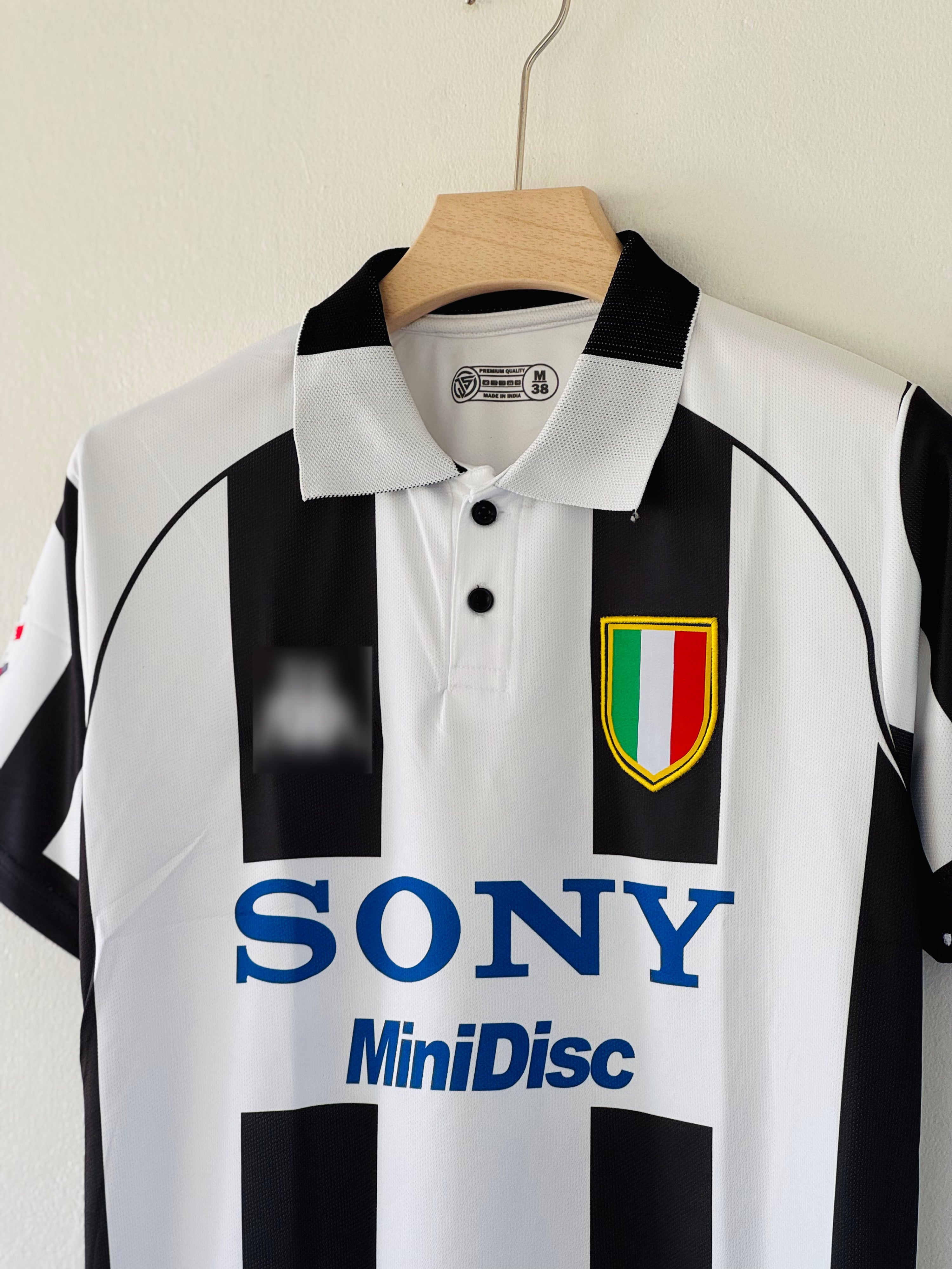Bianconeri Tradition — Juventus 1997/98 Home Jersey