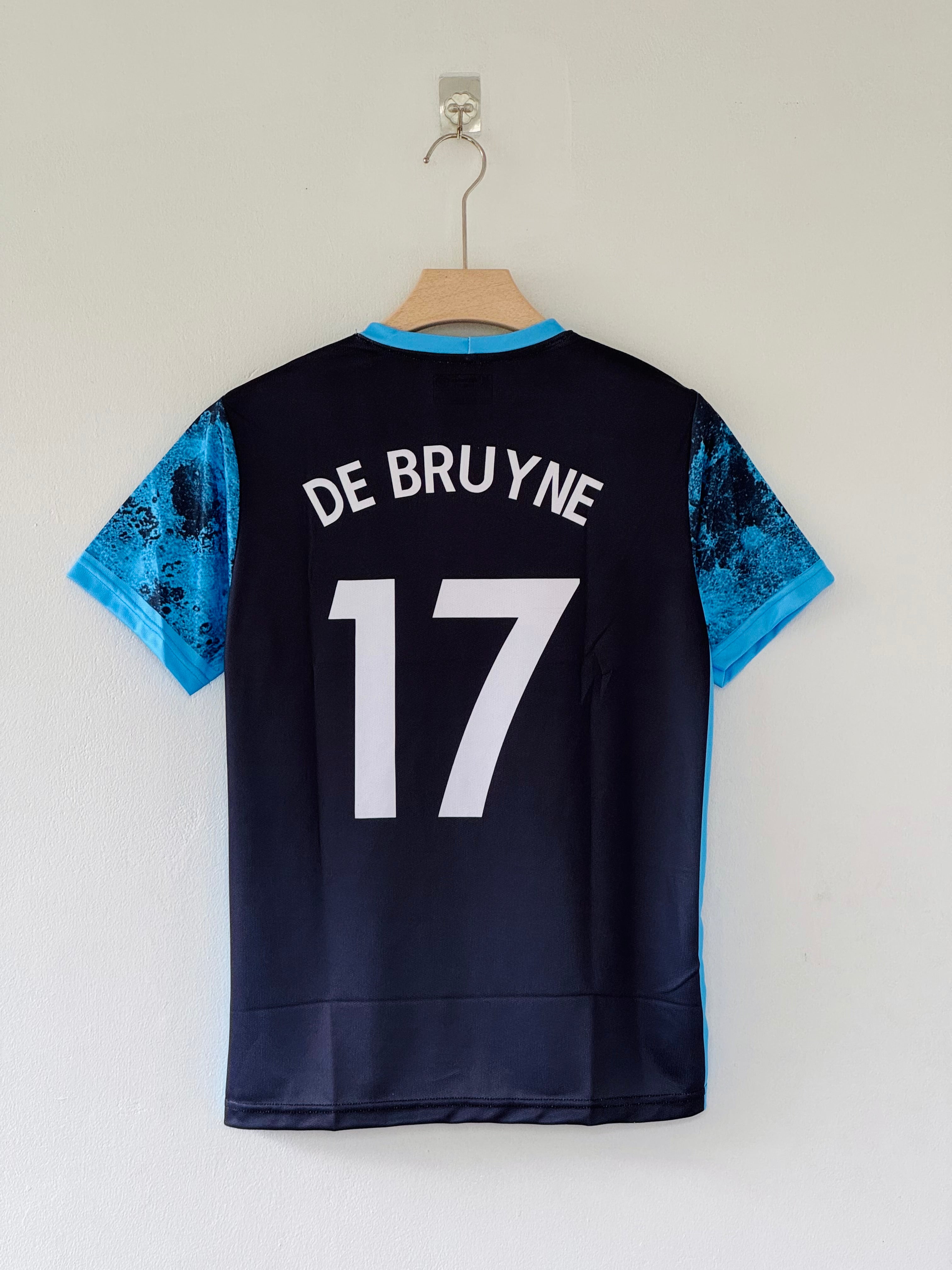 Midnight Blue Dominance – Manchester City 2015–16 Away Kit
