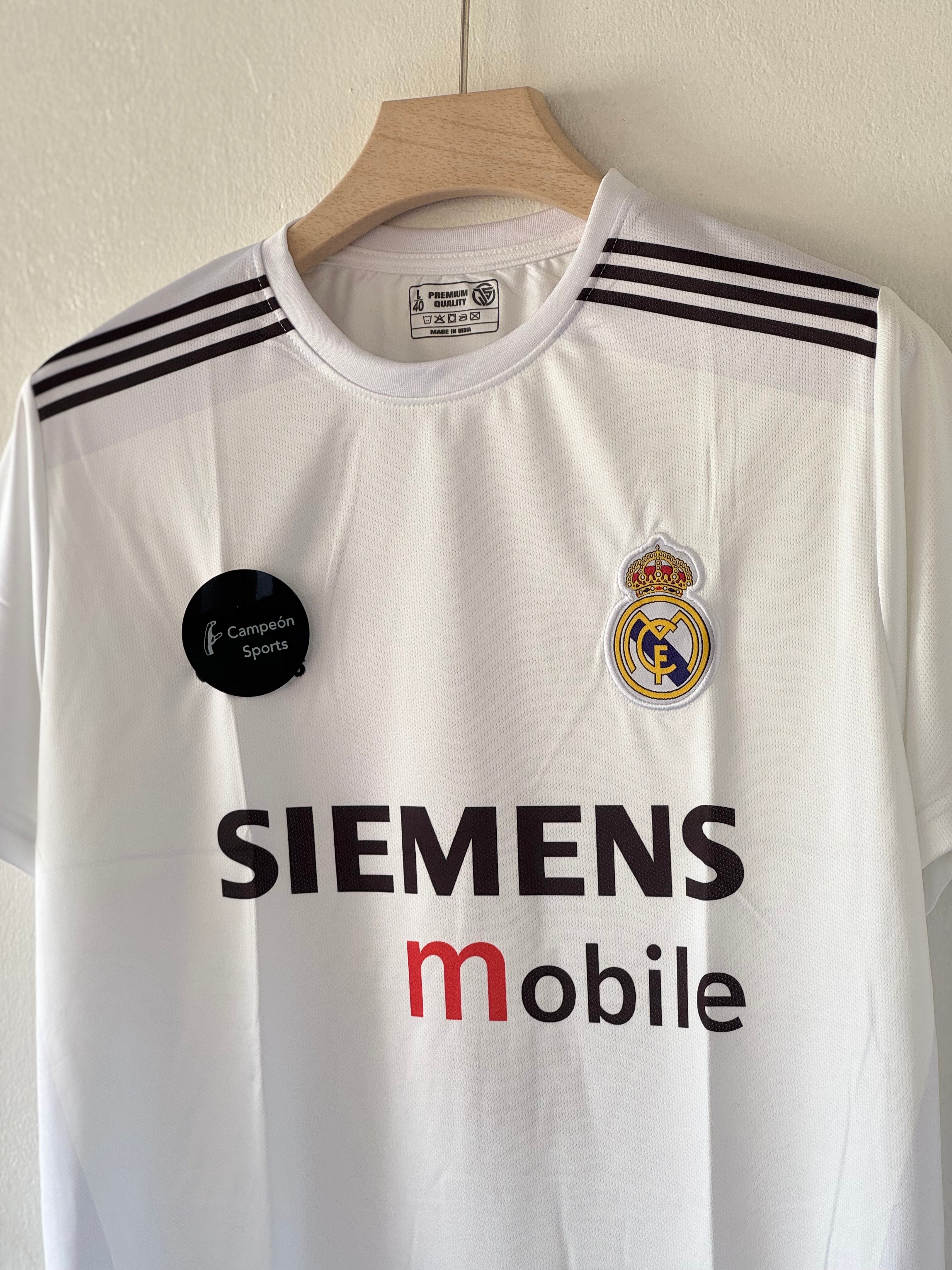 Galáctico Elegance – Real Madrid 2003/04 Zidane Home Jersey