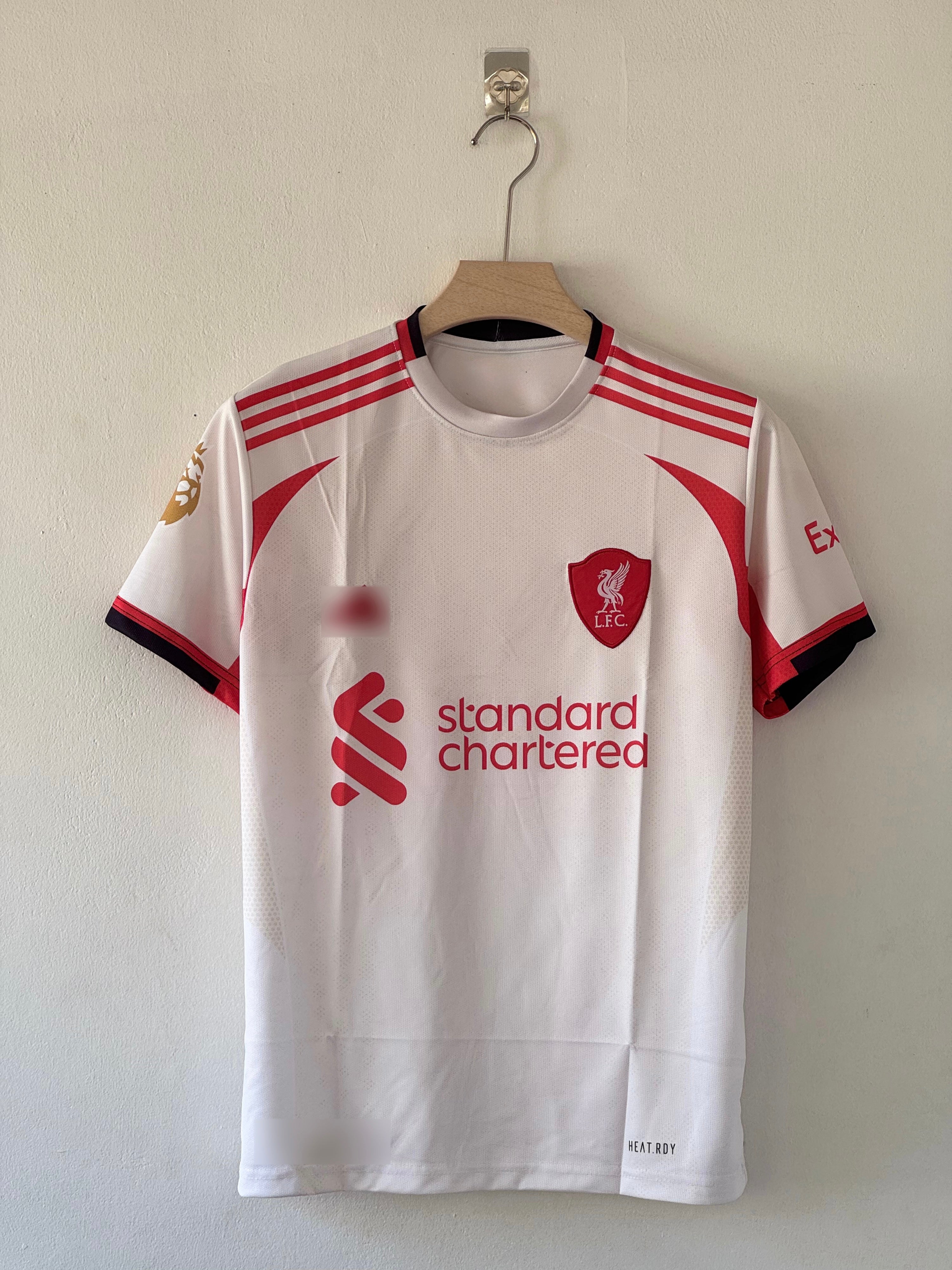 Red’s Roar — Liverpool 2025/26 Away Jersey (Salah Edition)