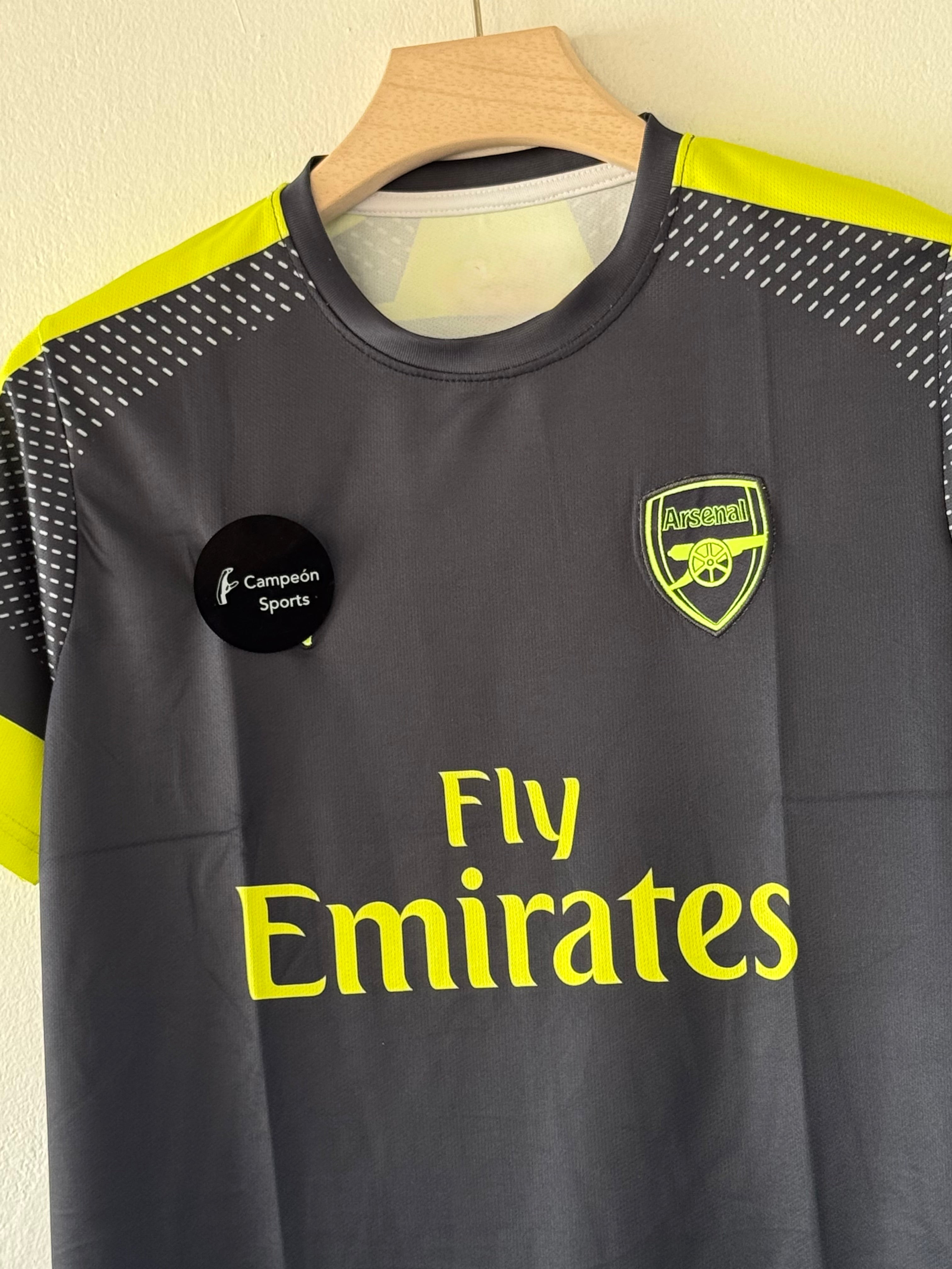Modern Edge – Arsenal 2016/17 Third Shirt