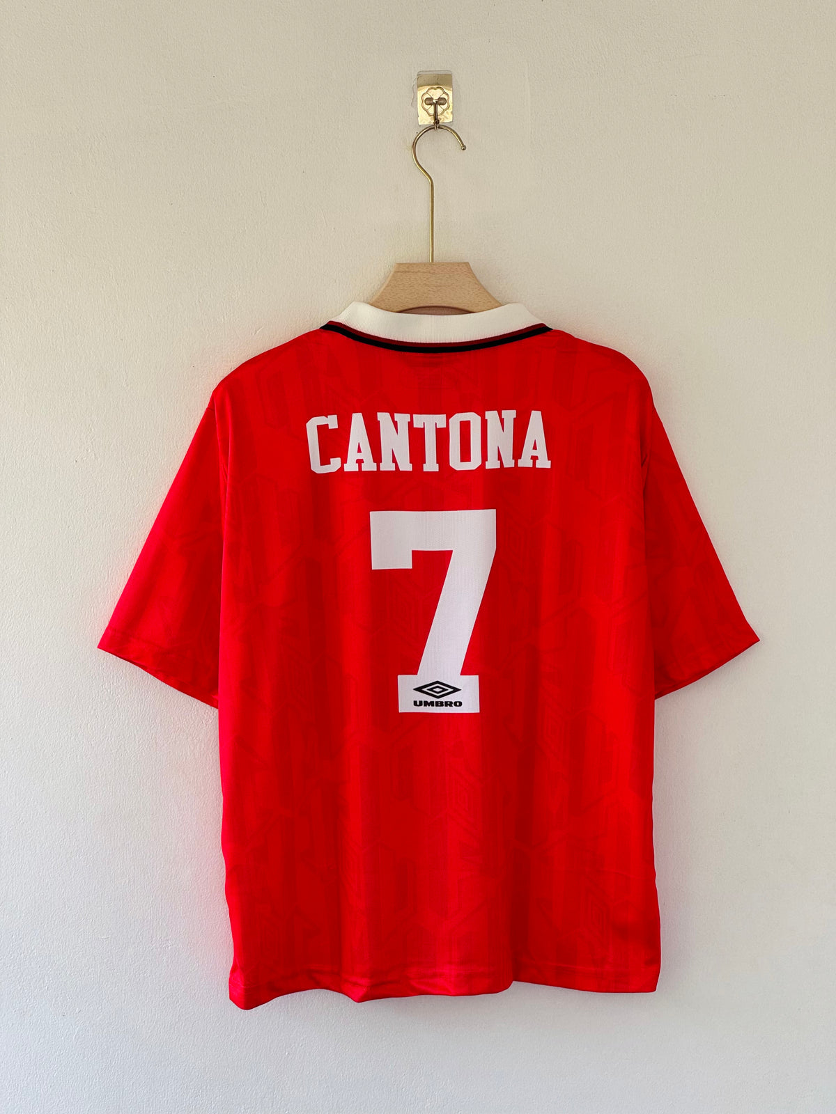 Manchester United 1992–1994 Retro Home Football Jersey fivesleeve