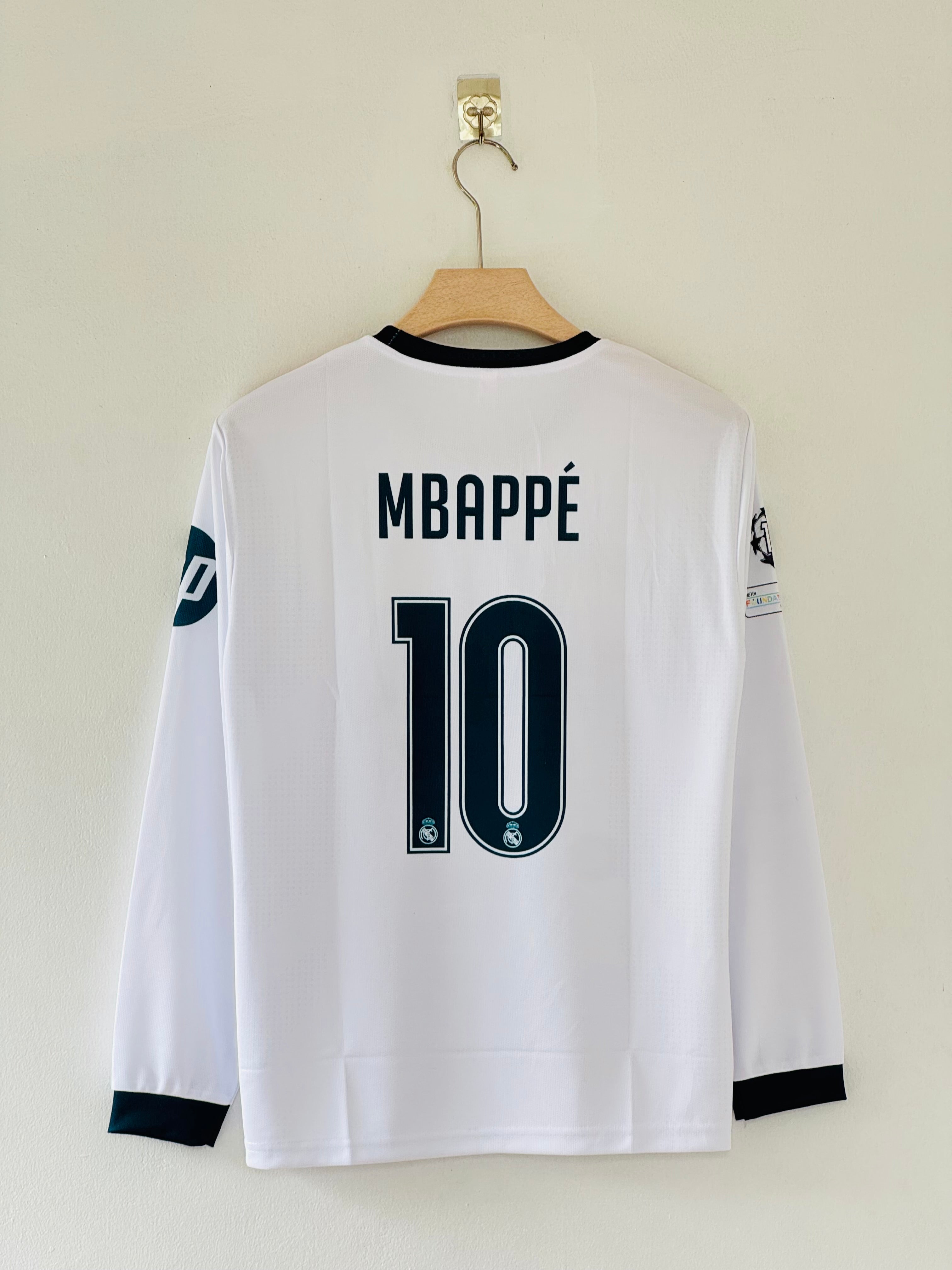 Los Blancos Elite — Real Madrid 2026–27 Home Jersey Full Sleeve Edition