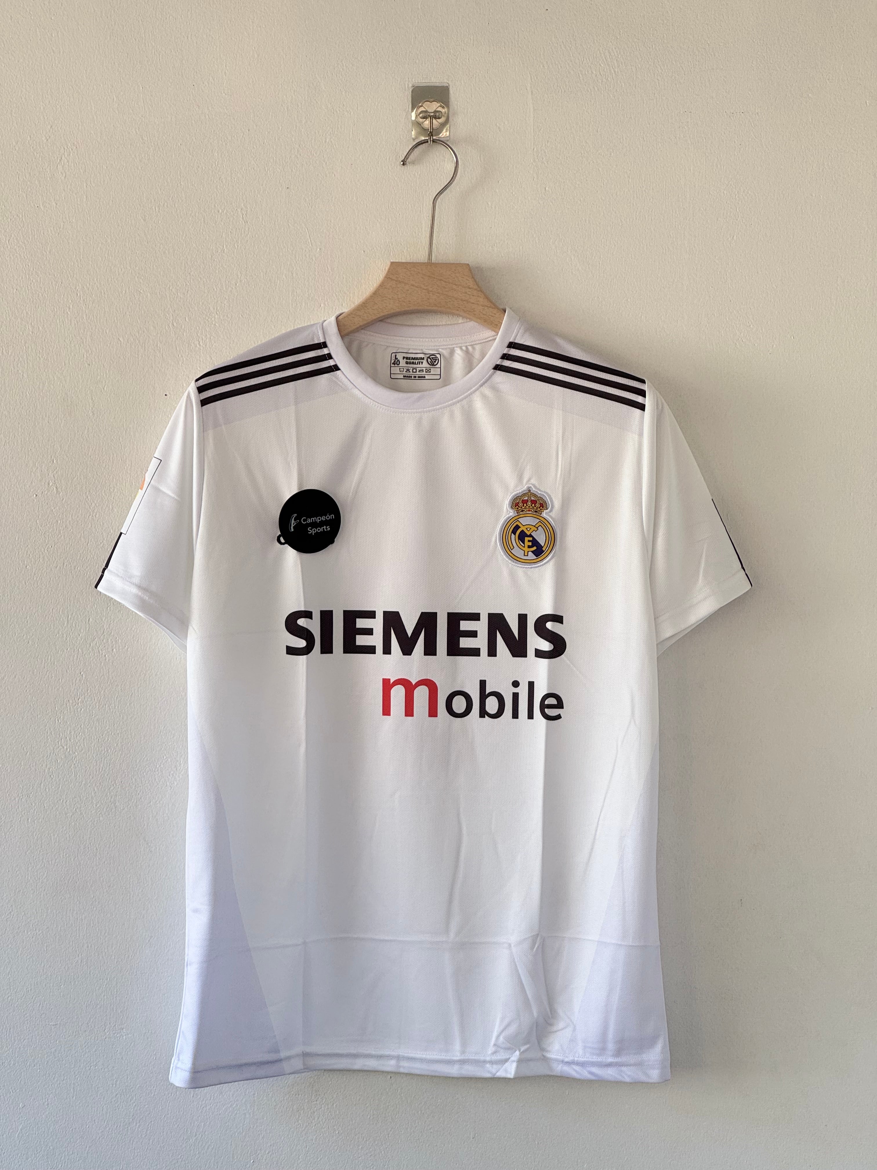 Galáctico Elegance – Real Madrid 2003/04 Zidane Home Jersey