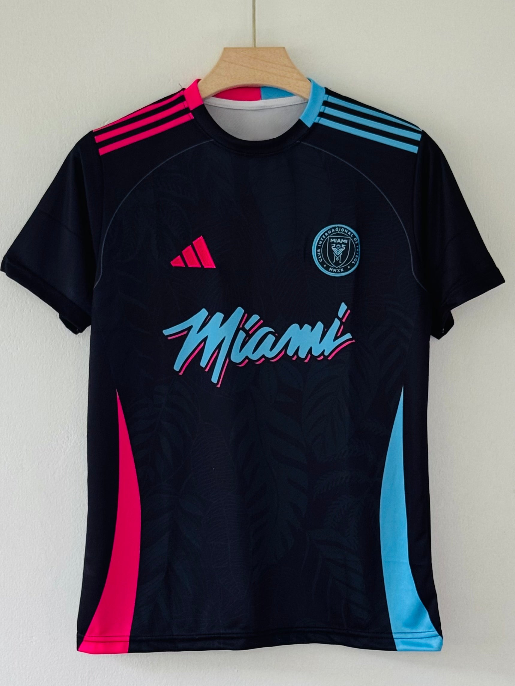 Honor the GOAT in Style with the 2024/25 Inter Miami Black Special Edition – Messi Jersey
