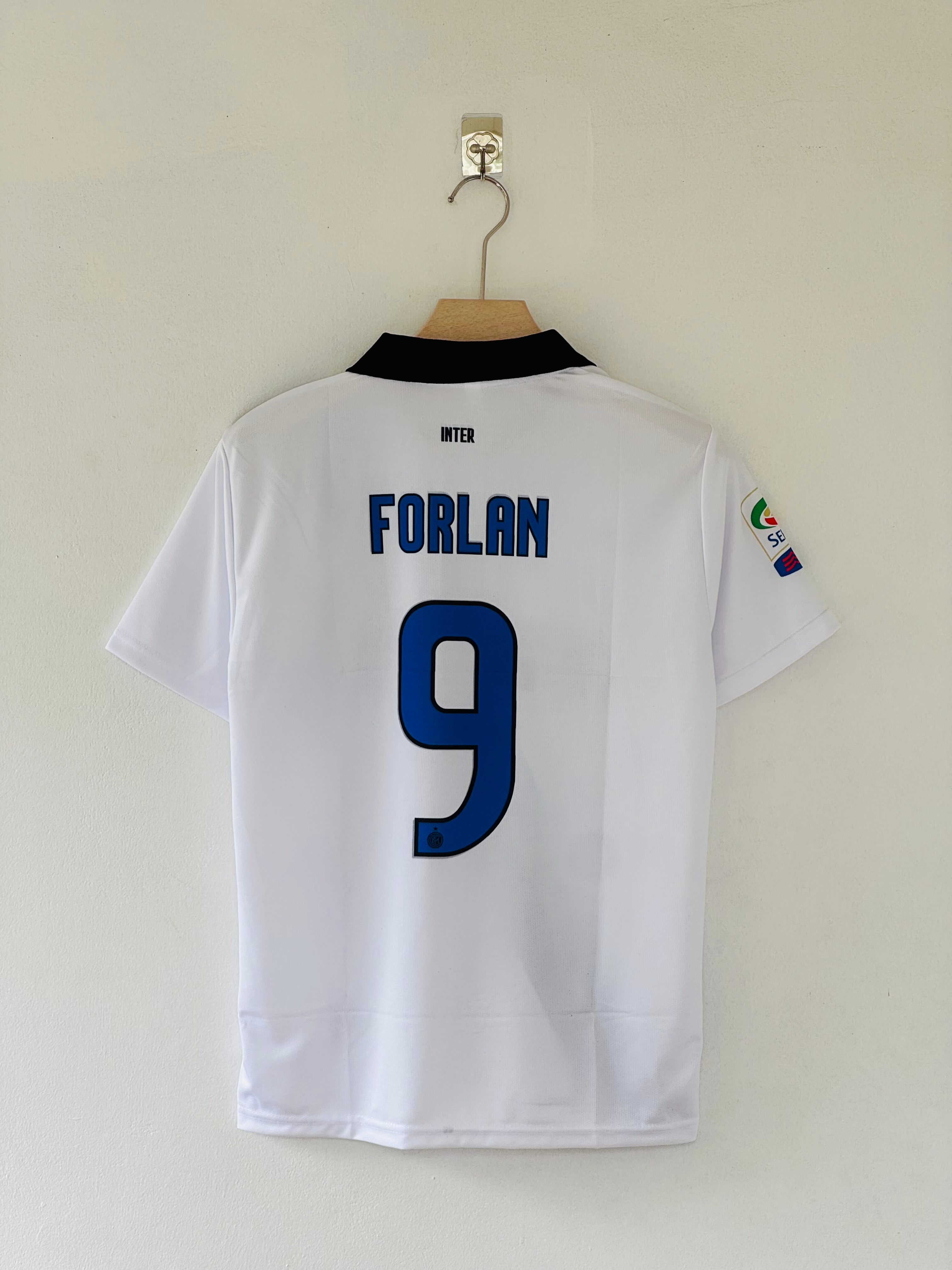Nerazzurri Classic — Inter Milan 2011–12 Away Jersey