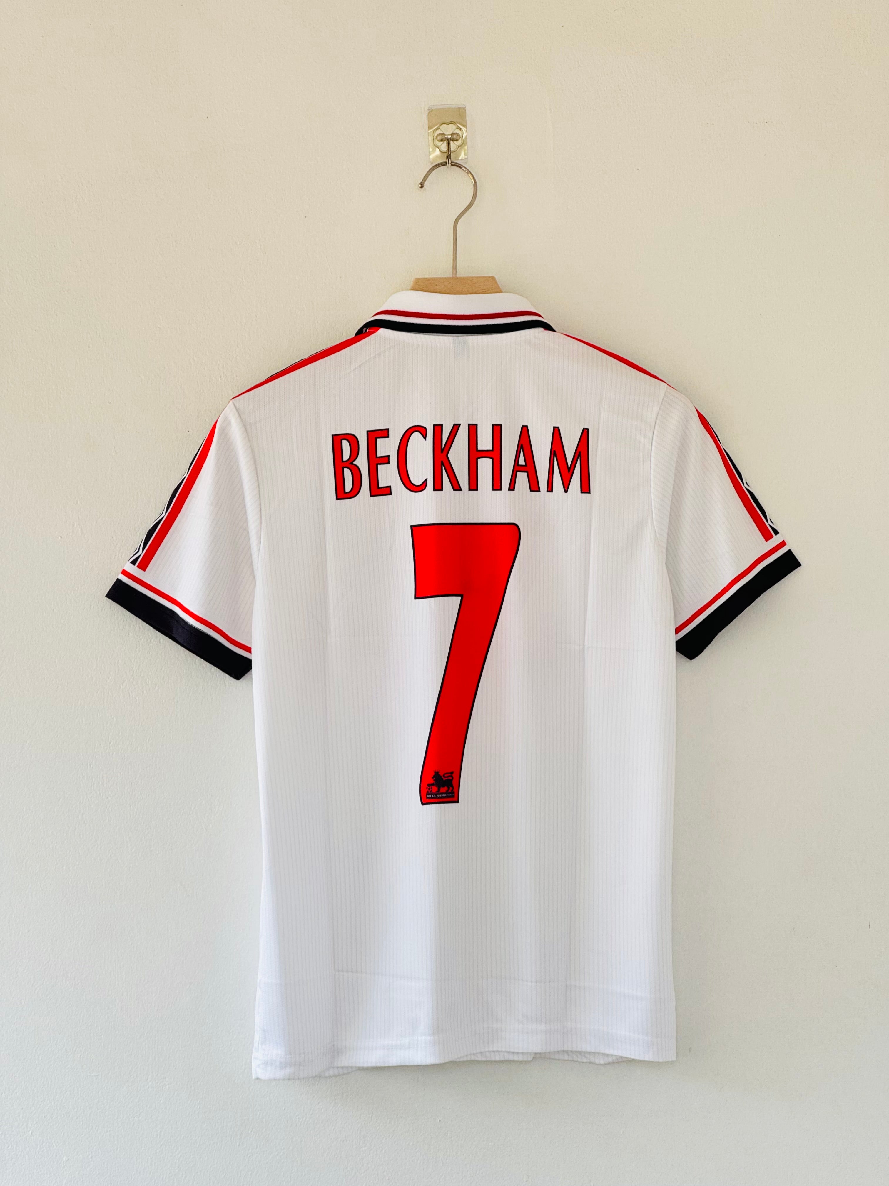 Treble Icons — Manchester United 1998–99 Away Jersey (Beckham #7 Edition)
