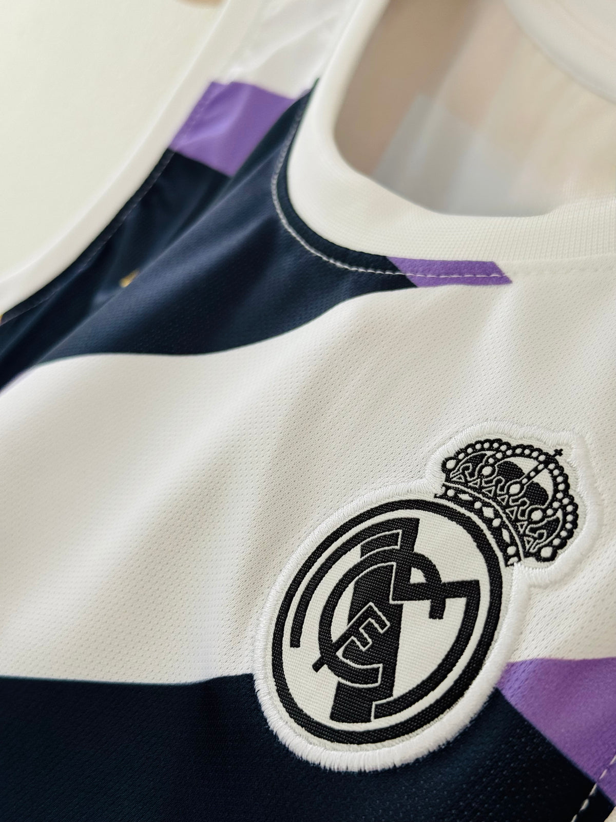 Real Madrid 2023/24 Pre-Match Sleeveless Training Jersey