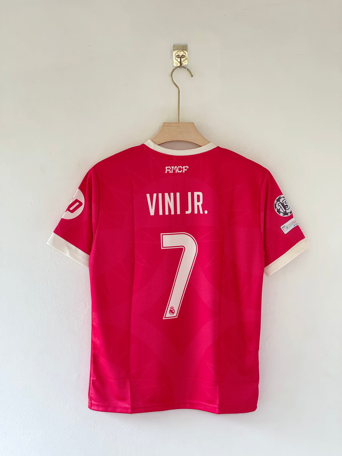 Real Madrid 2026/27 Third Jersey — Pink vini jr