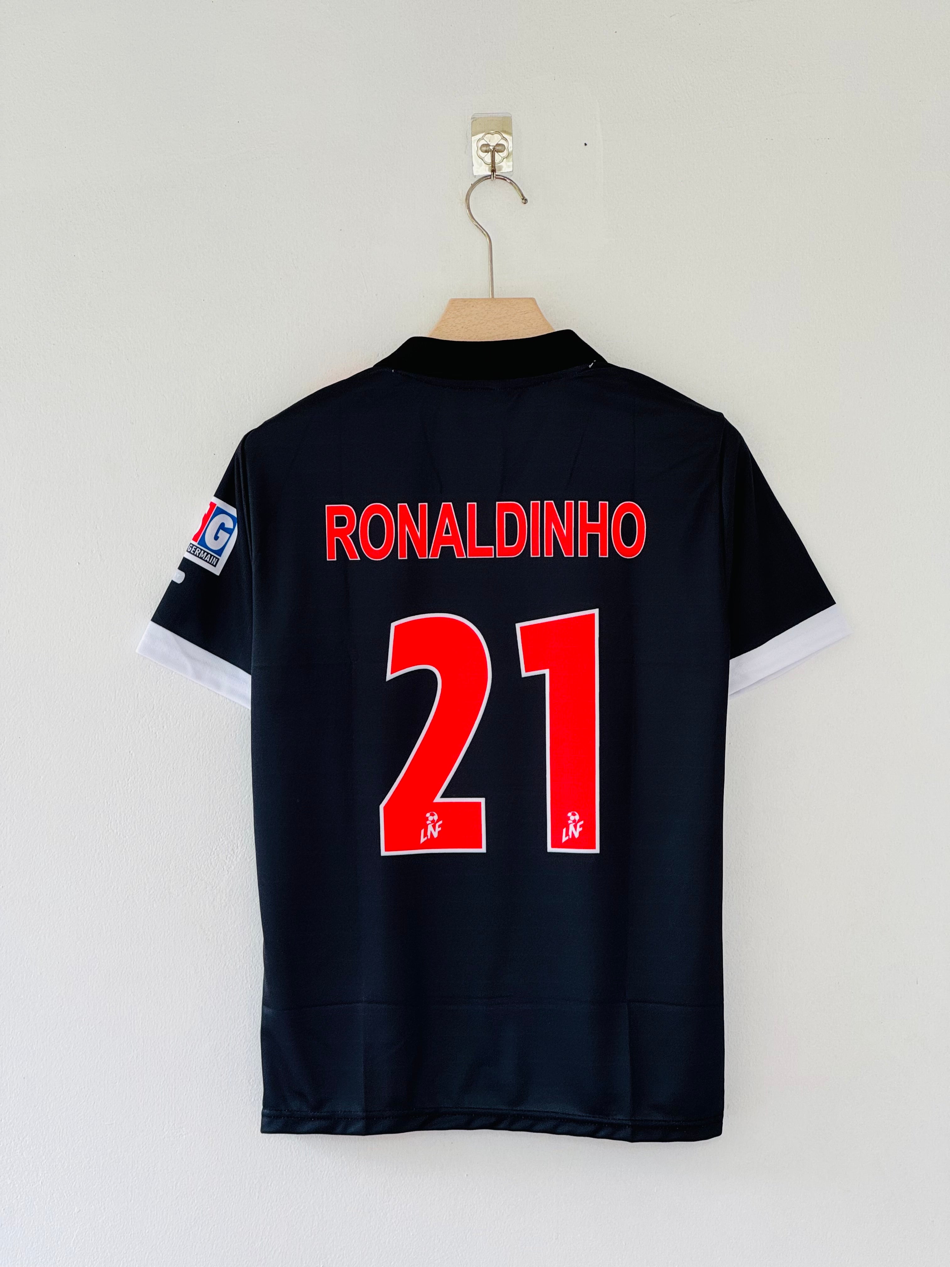 Paris Legacy — Paris Saint-Germain 2001–02 Retro Home Jersey