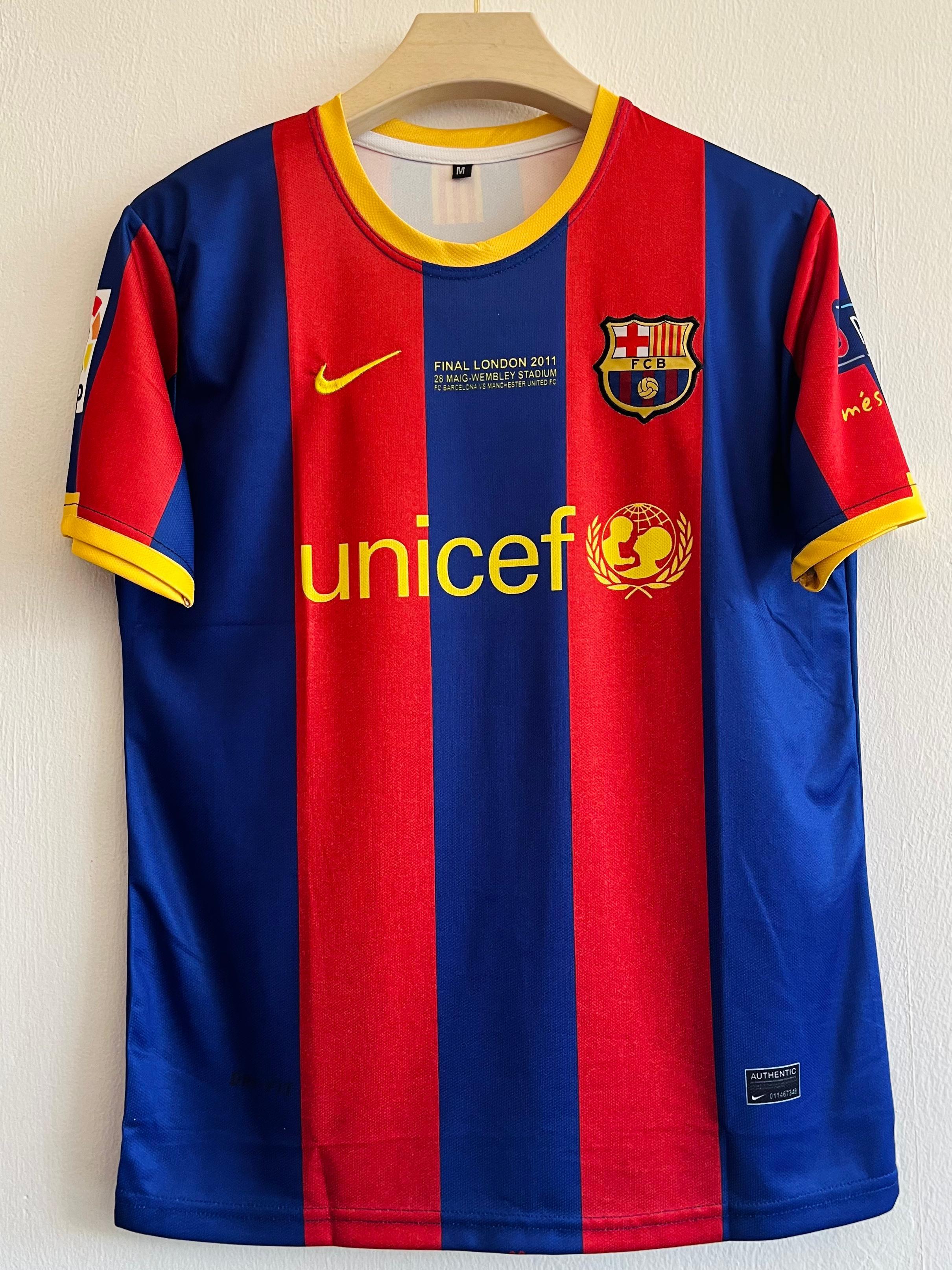 2010-11 Barcelona Home Kit - Classic Blaugrana Jersey Messi Version with Embroidered Design