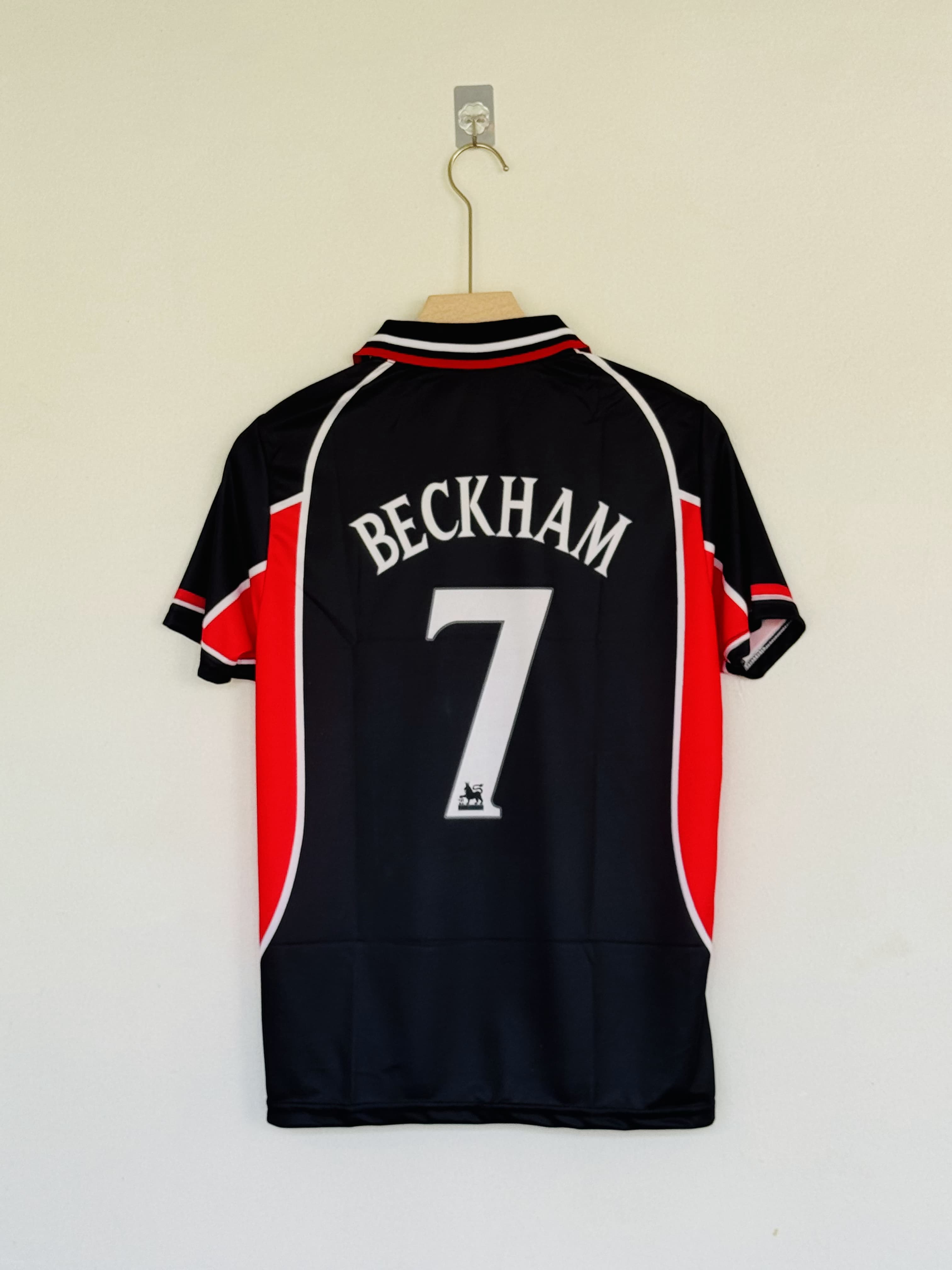 2001-02 Manchester United Away Jersey - Beckham Edition