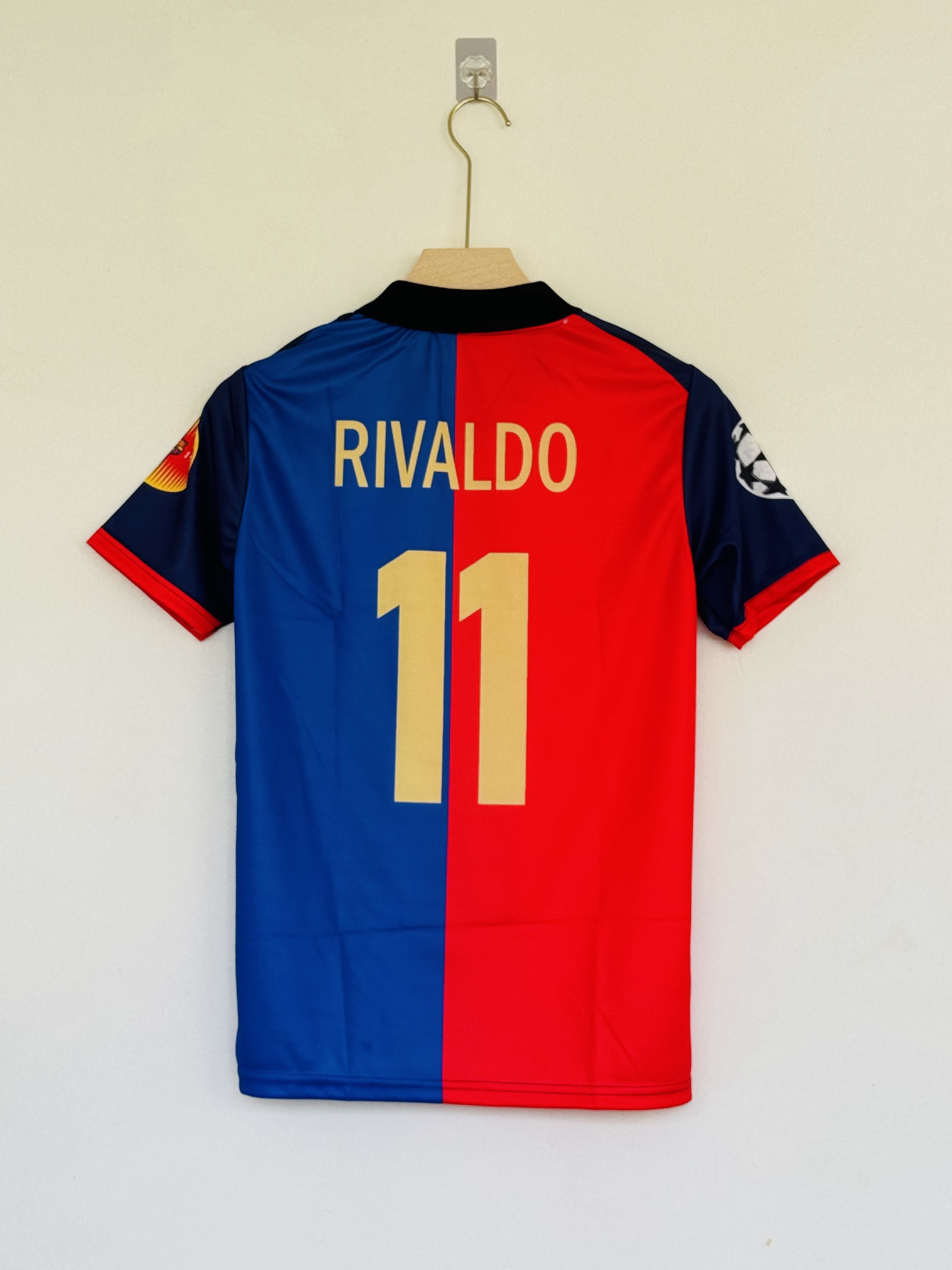 Barcelona 99-00 Rivalod #11 Jersey – Rivaldo Edition