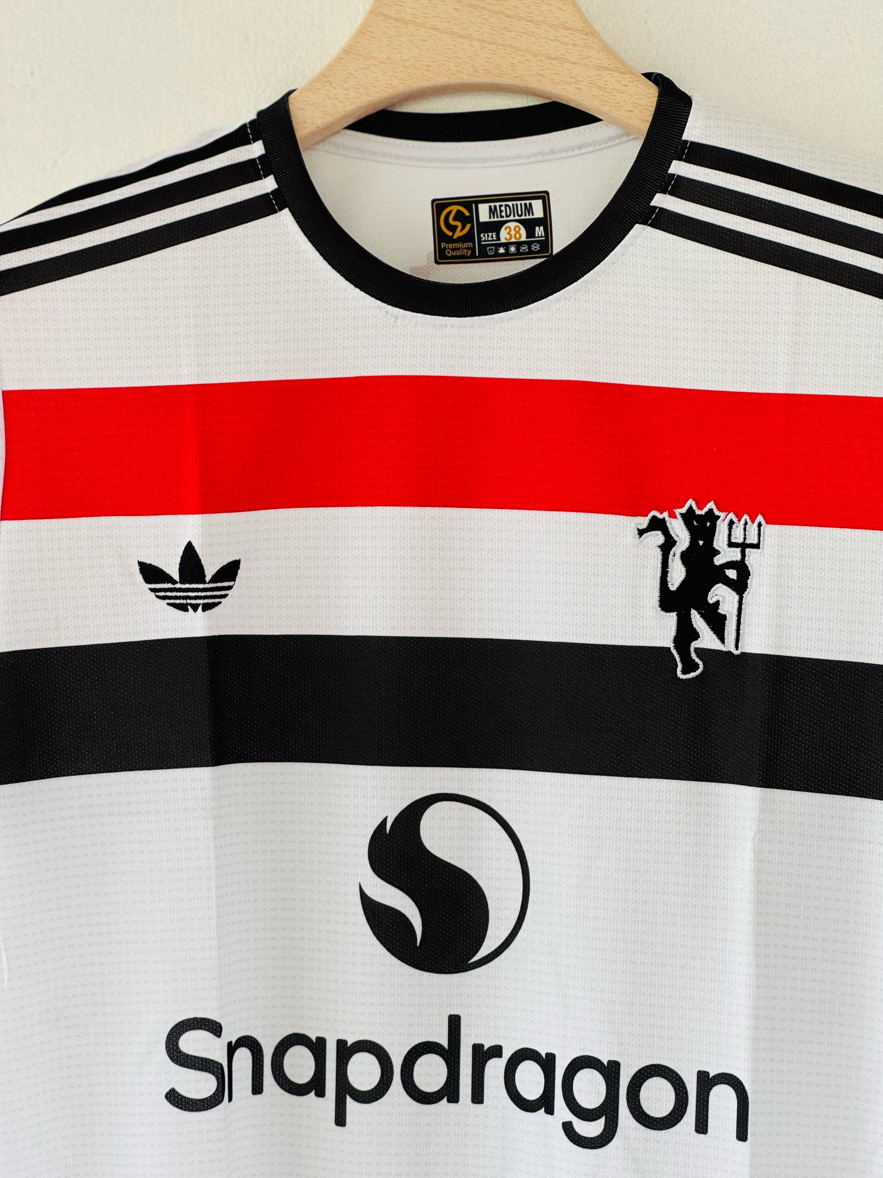 Manchester United 2024/25 Third Kit – Iconic Heritage, Embroidery edition