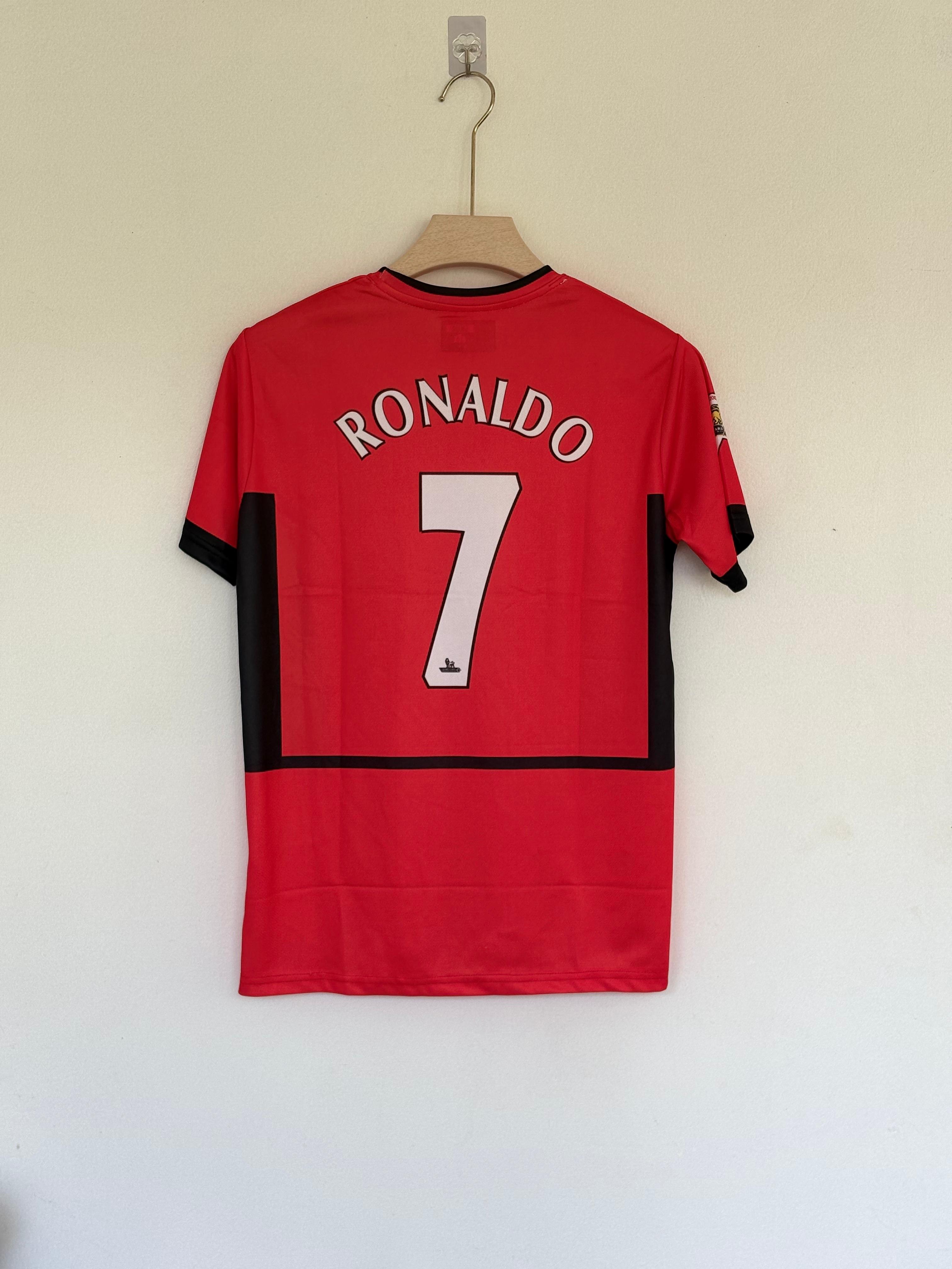 2003-04 Manchester United Home Jersey - Ronaldo Debut Embroidery Edition