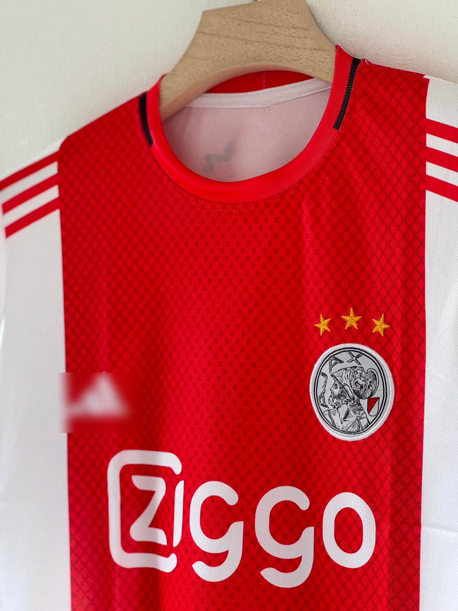 Ajax Jersey Ziggo Soccer Jersey AJAX AMSTERDAM ZIGGO Red And White Short  Sleeve Soccer Jersey, image size:1536x2048