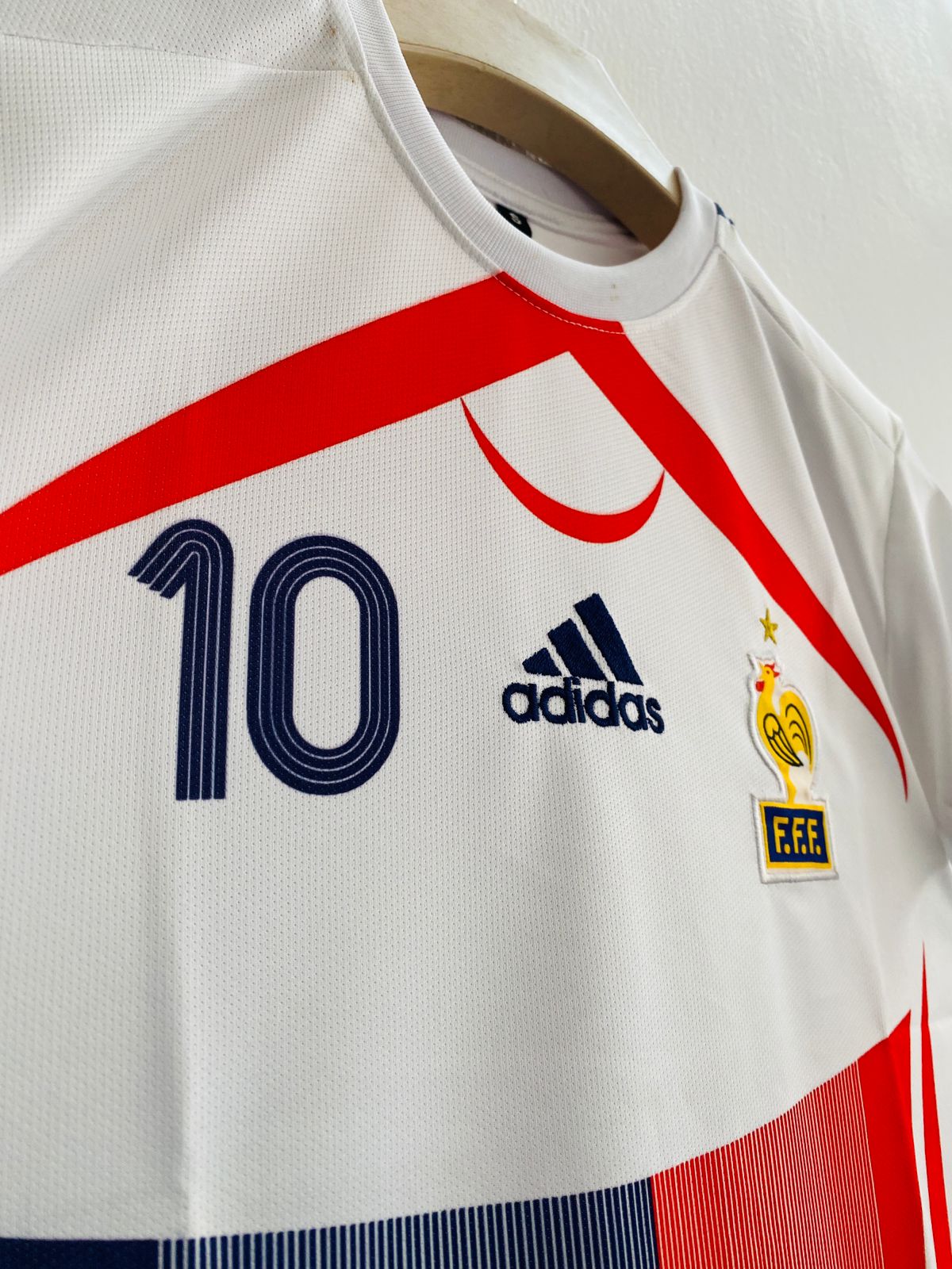 2006 France Retro Away Jersey - World Cup Final Zidane Embroidery Edition