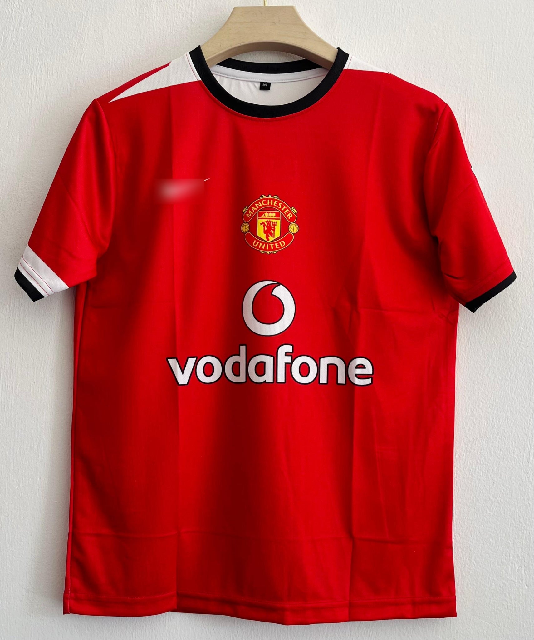 Manchester United 2004-05 Vodafone Retro Jersey