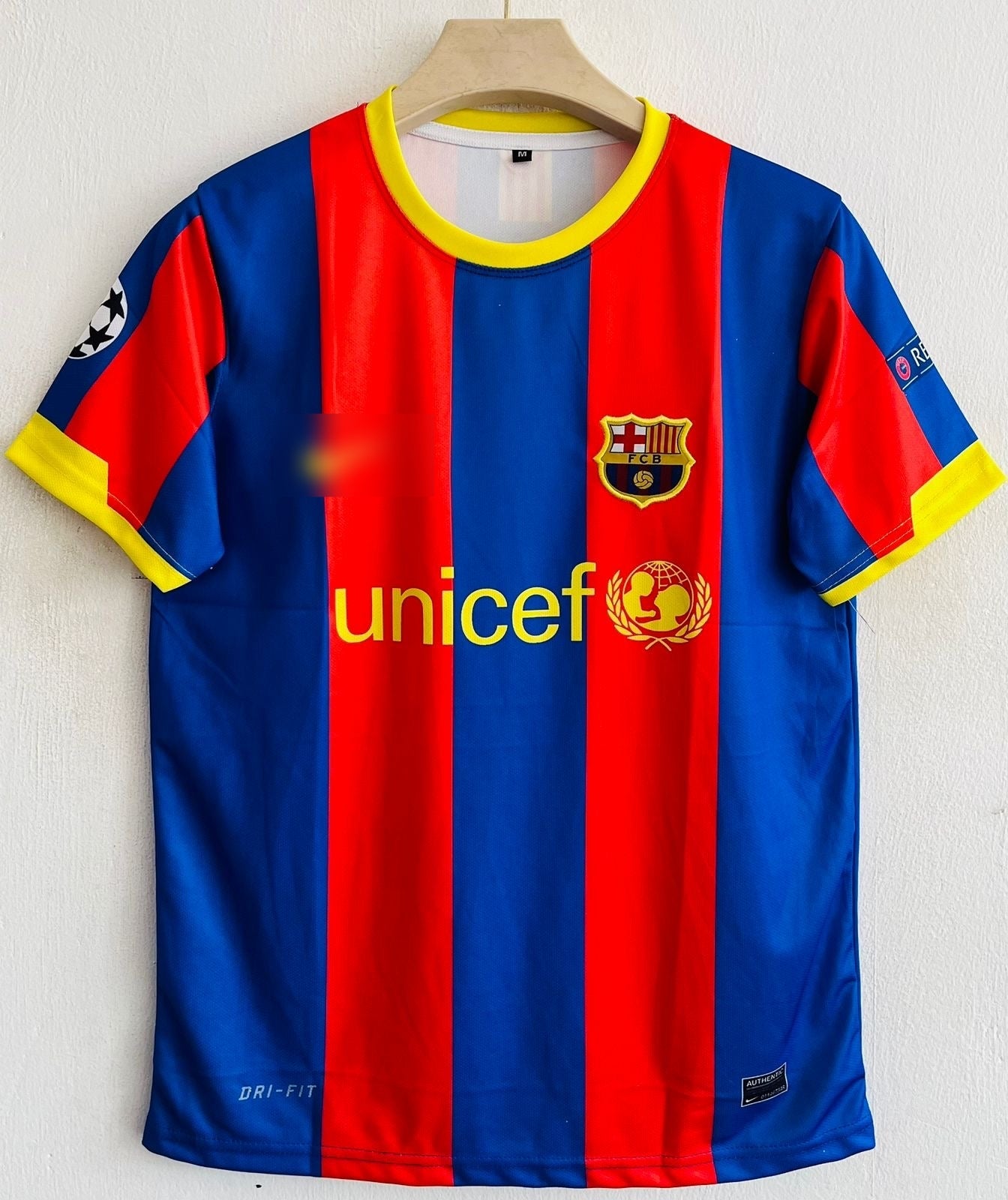 2010-11 Barcelona Home Kit - Classic Blaugrana Jersey Messi Version with Embroidered Design